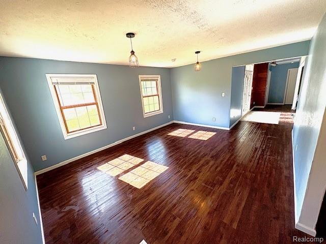 2095 M 140 Property Photo 23