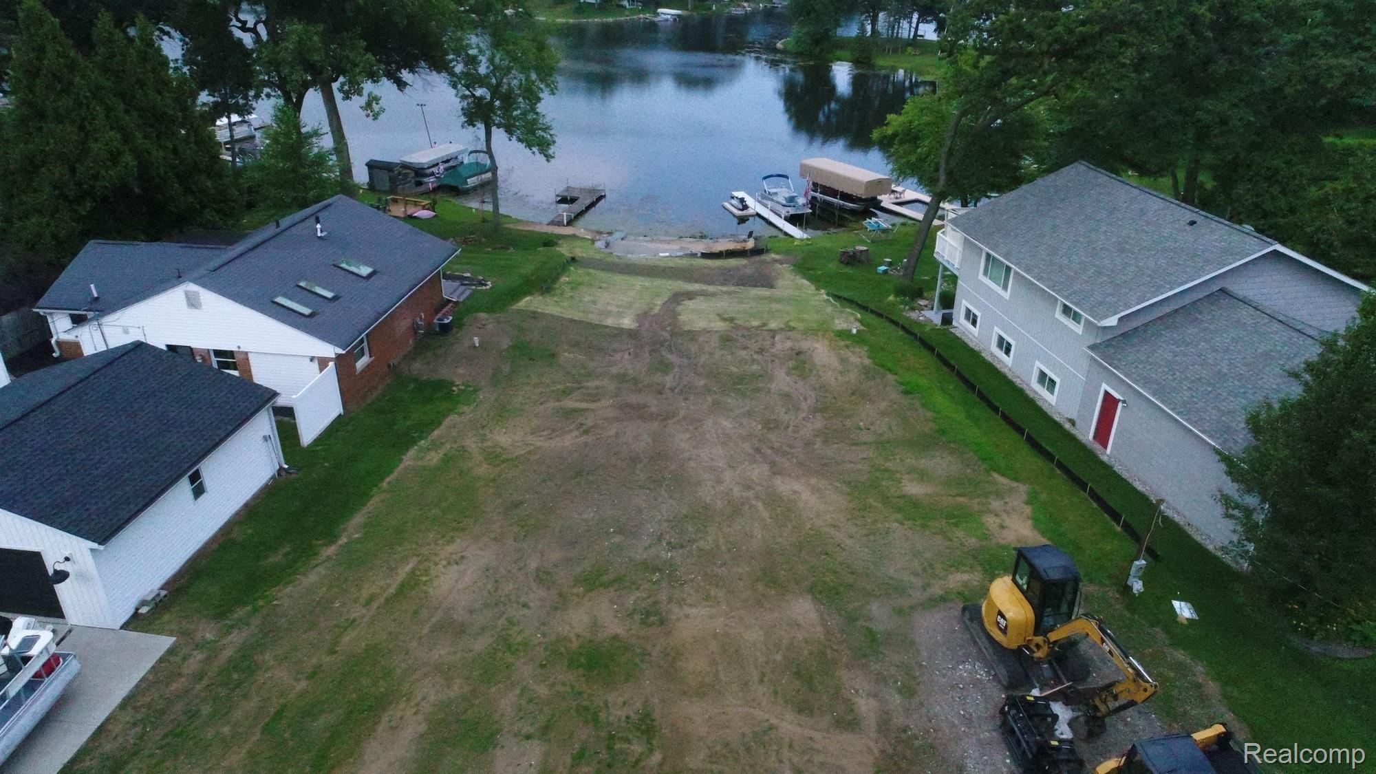10418 King Road Property Photo 7