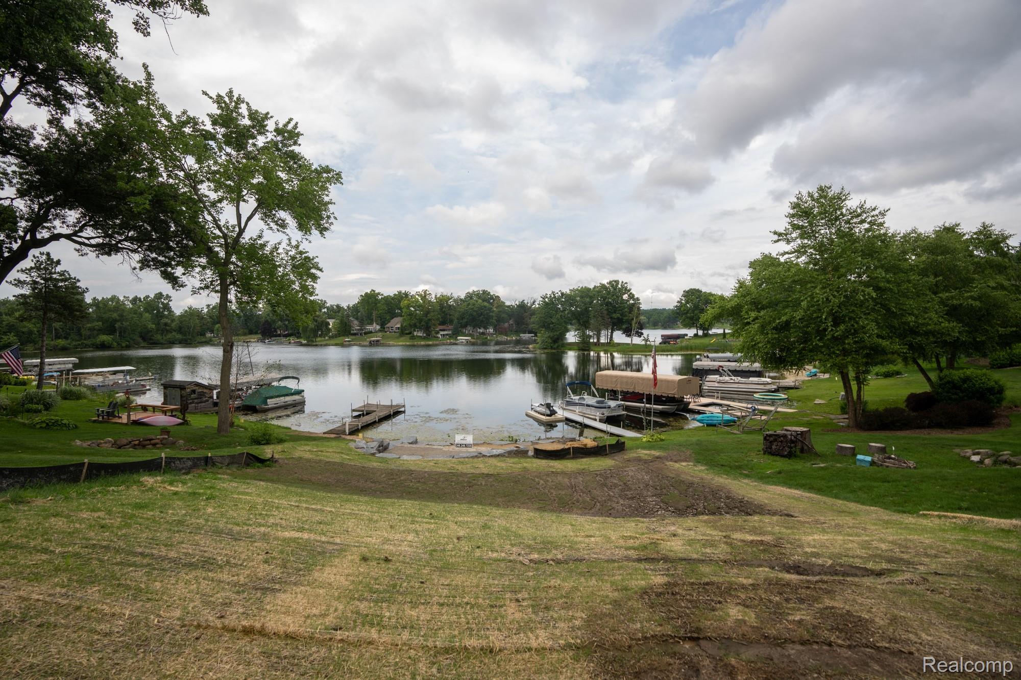 10418 King Road Property Photo 16