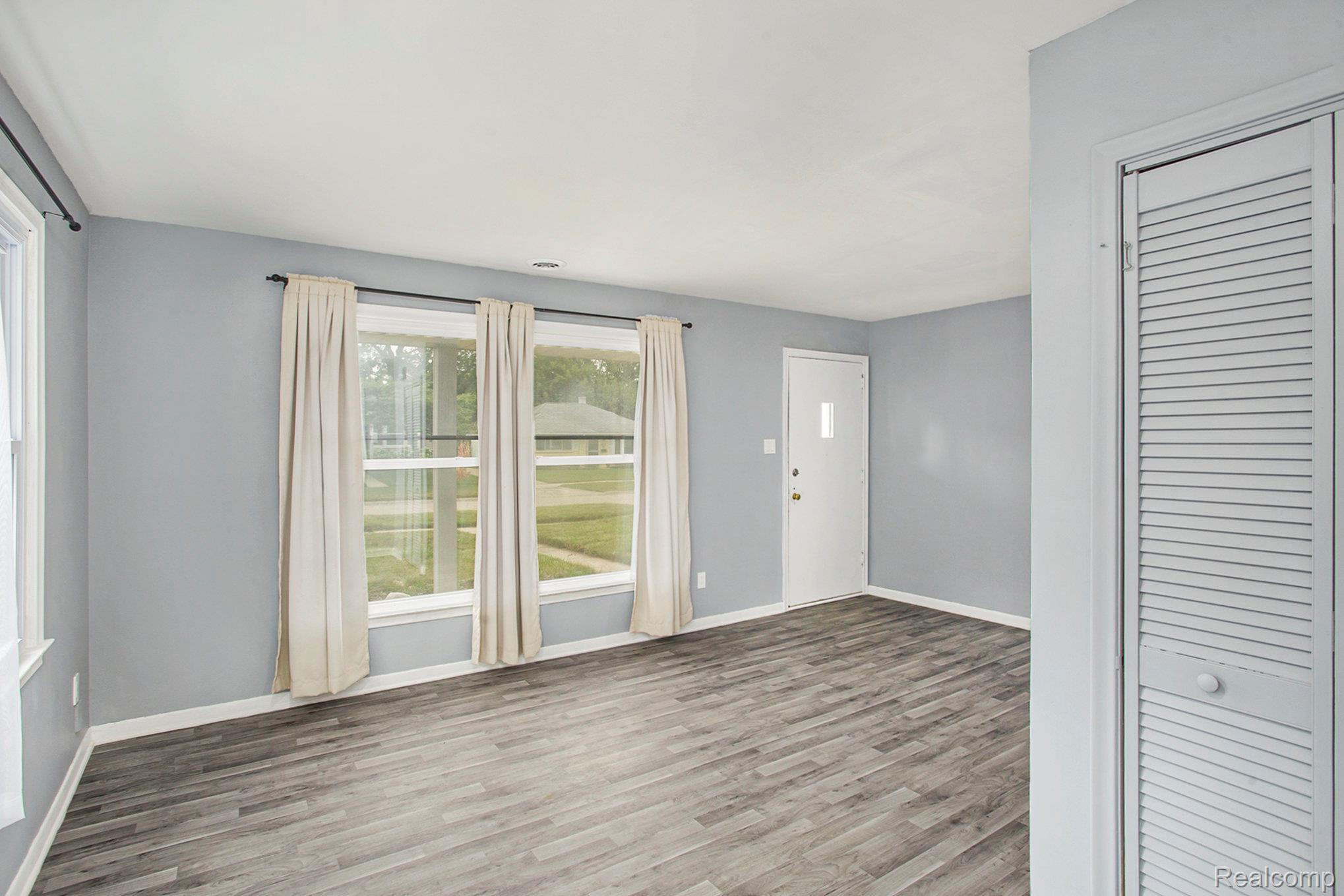 4619 Olivia Avenue Property Photo 7