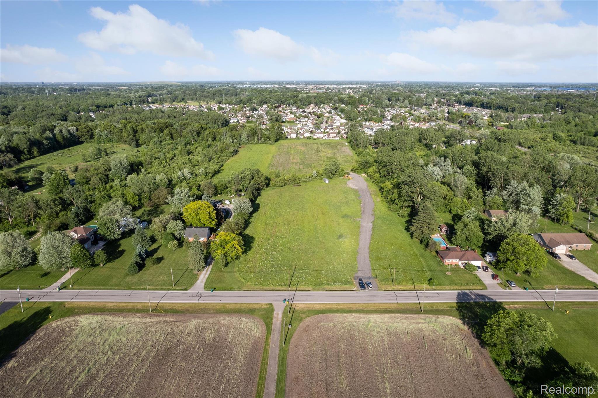 22701 Beech Daly Road Property Photo 1