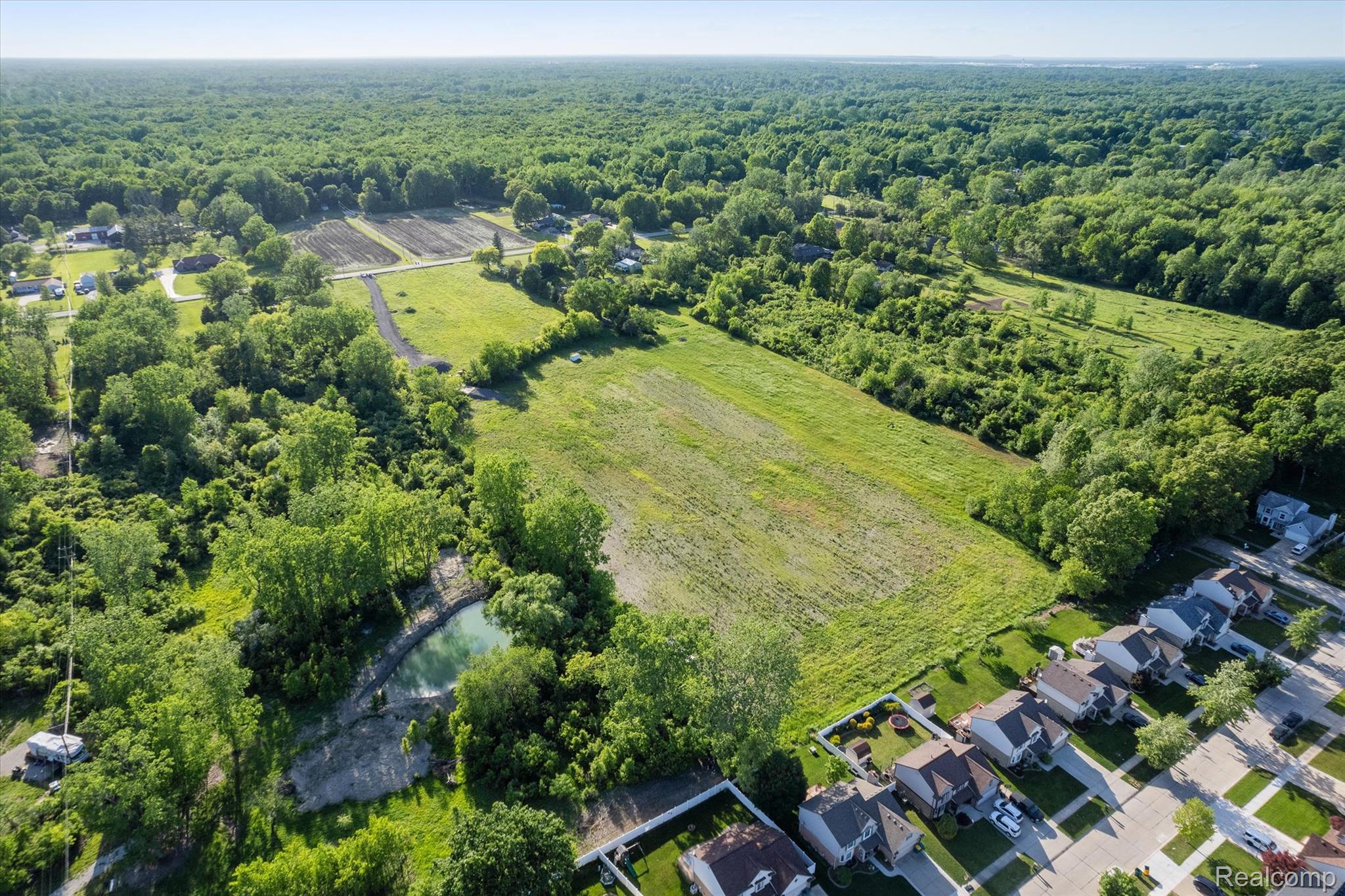 22701 Beech Daly Road Property Photo 6