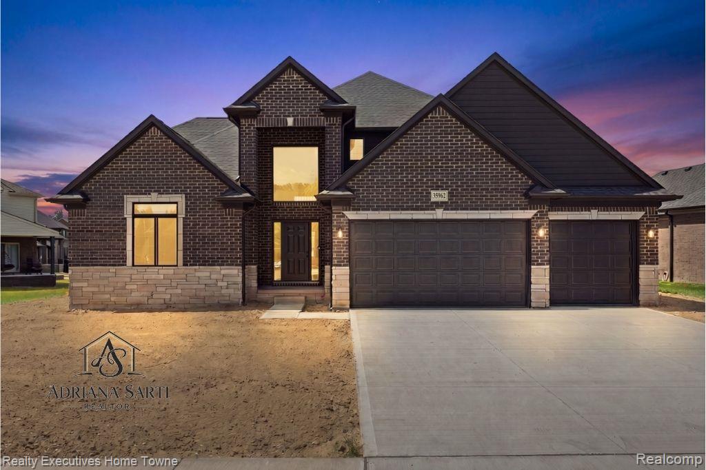 35962 Cascade Drive Property Photo 1