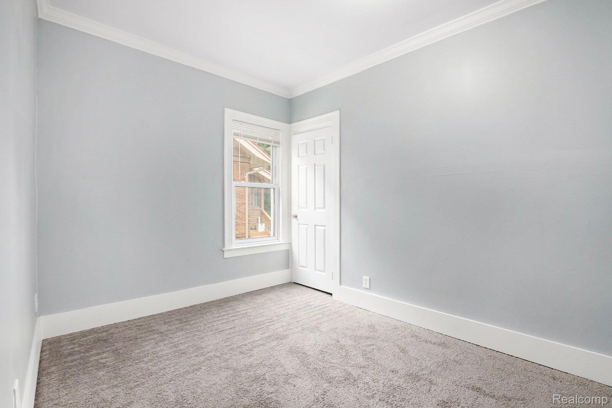 22497 Boulder Avenue Property Photo 13