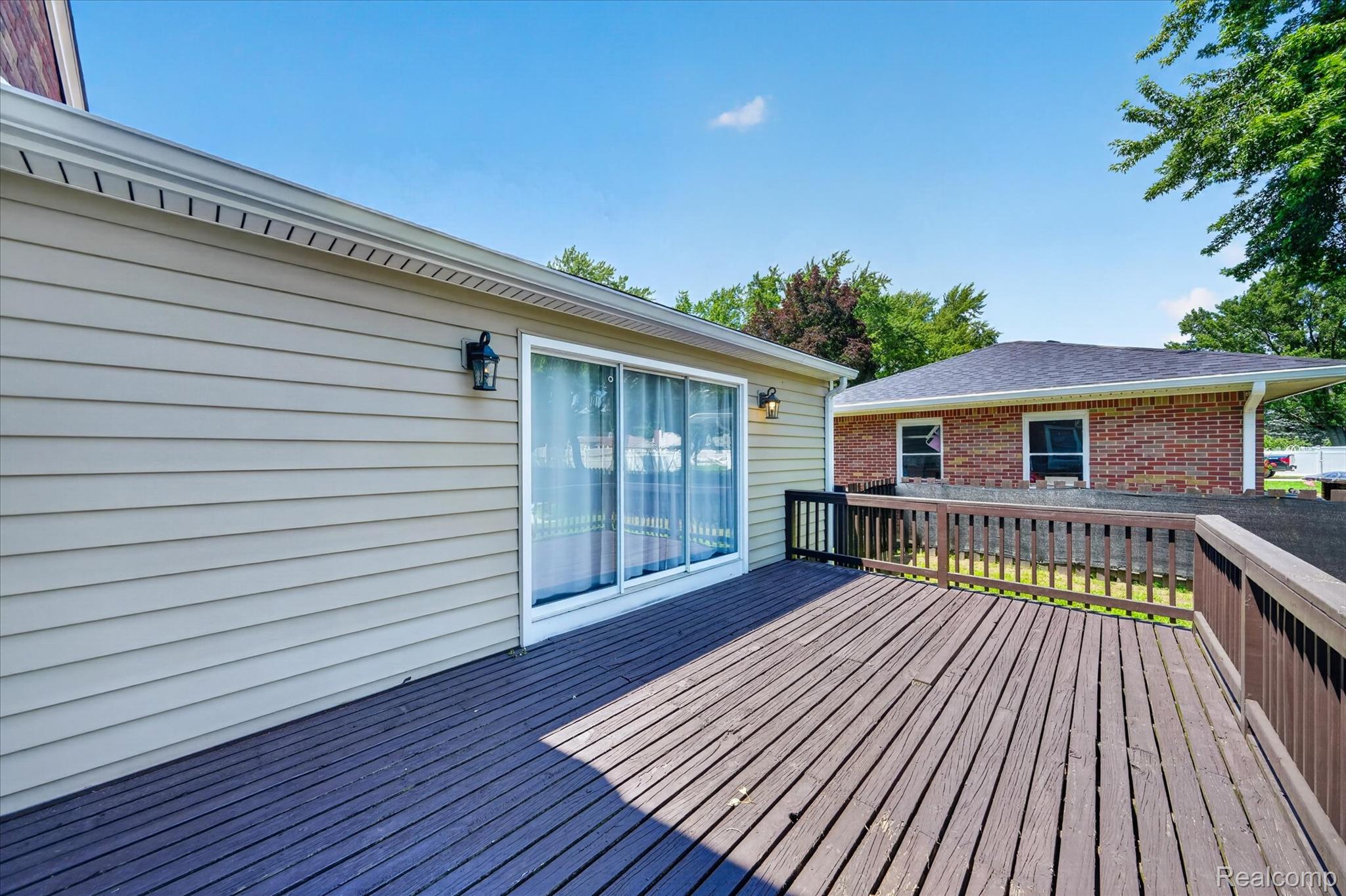 18902 Westmore Street Property Photo 27
