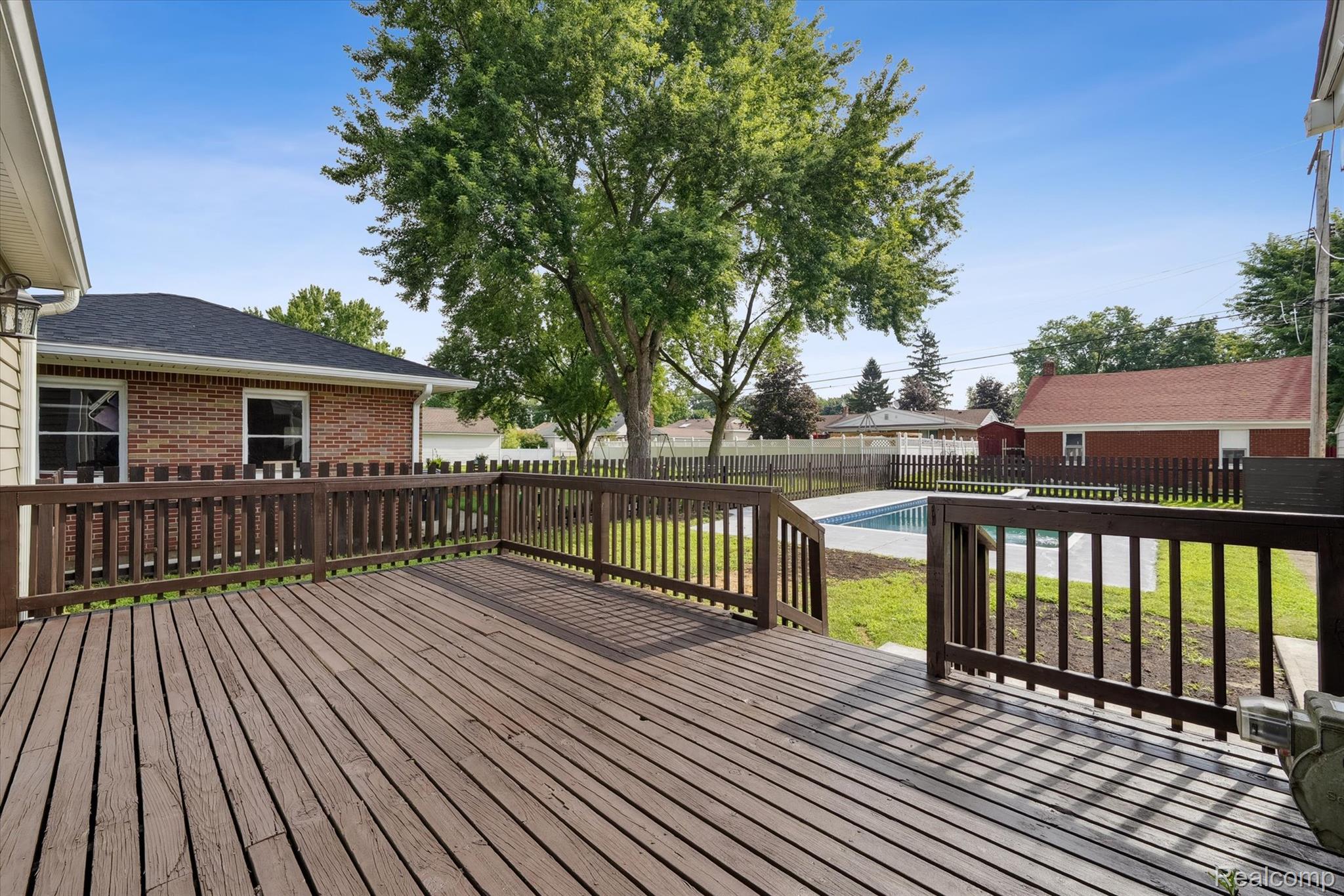 18902 Westmore Street Property Photo 28