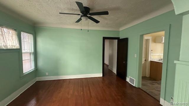 12744 Stoepel Street Property Photo 5