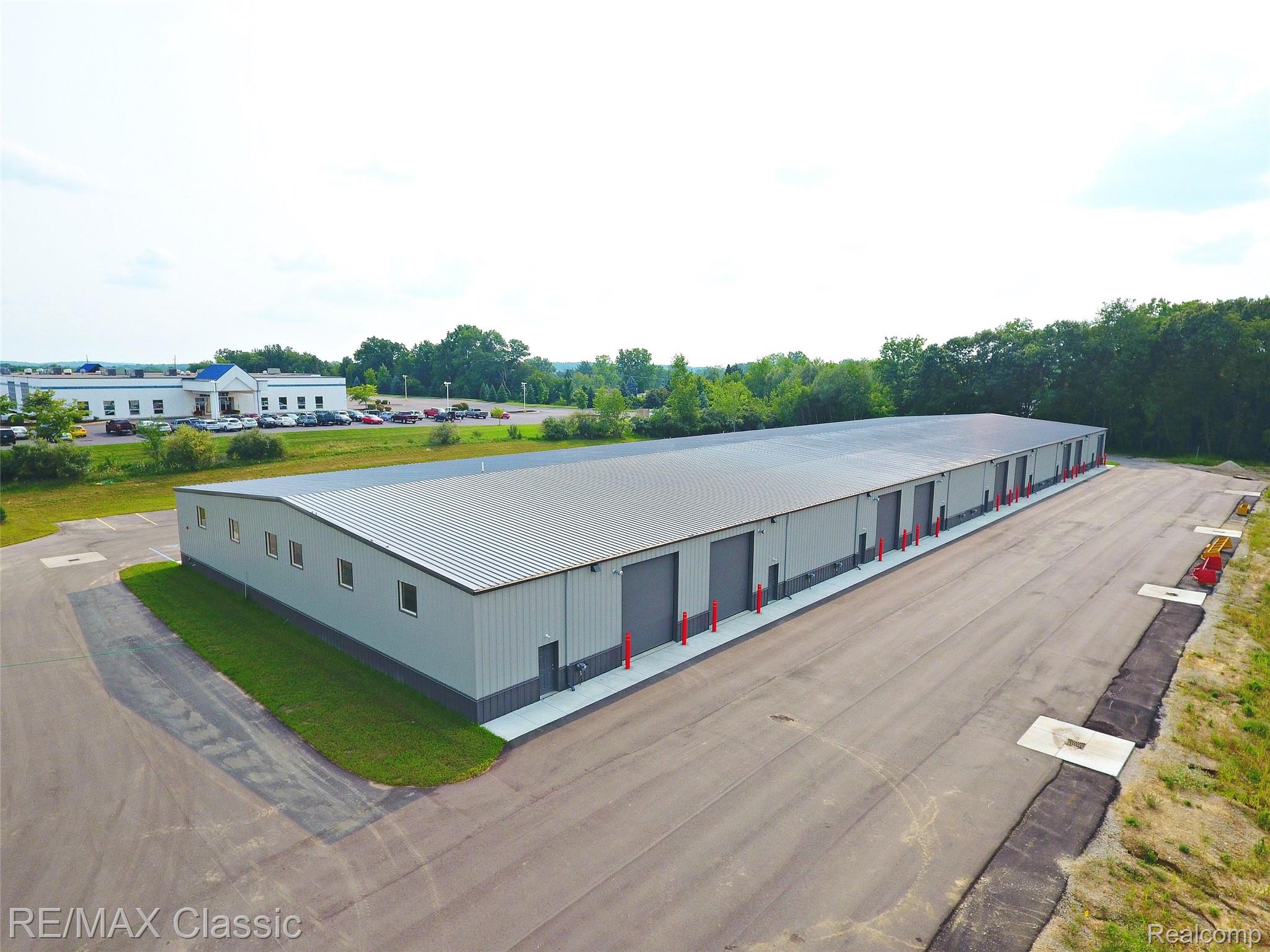 1303 Enterprise Drive Property Photo 2