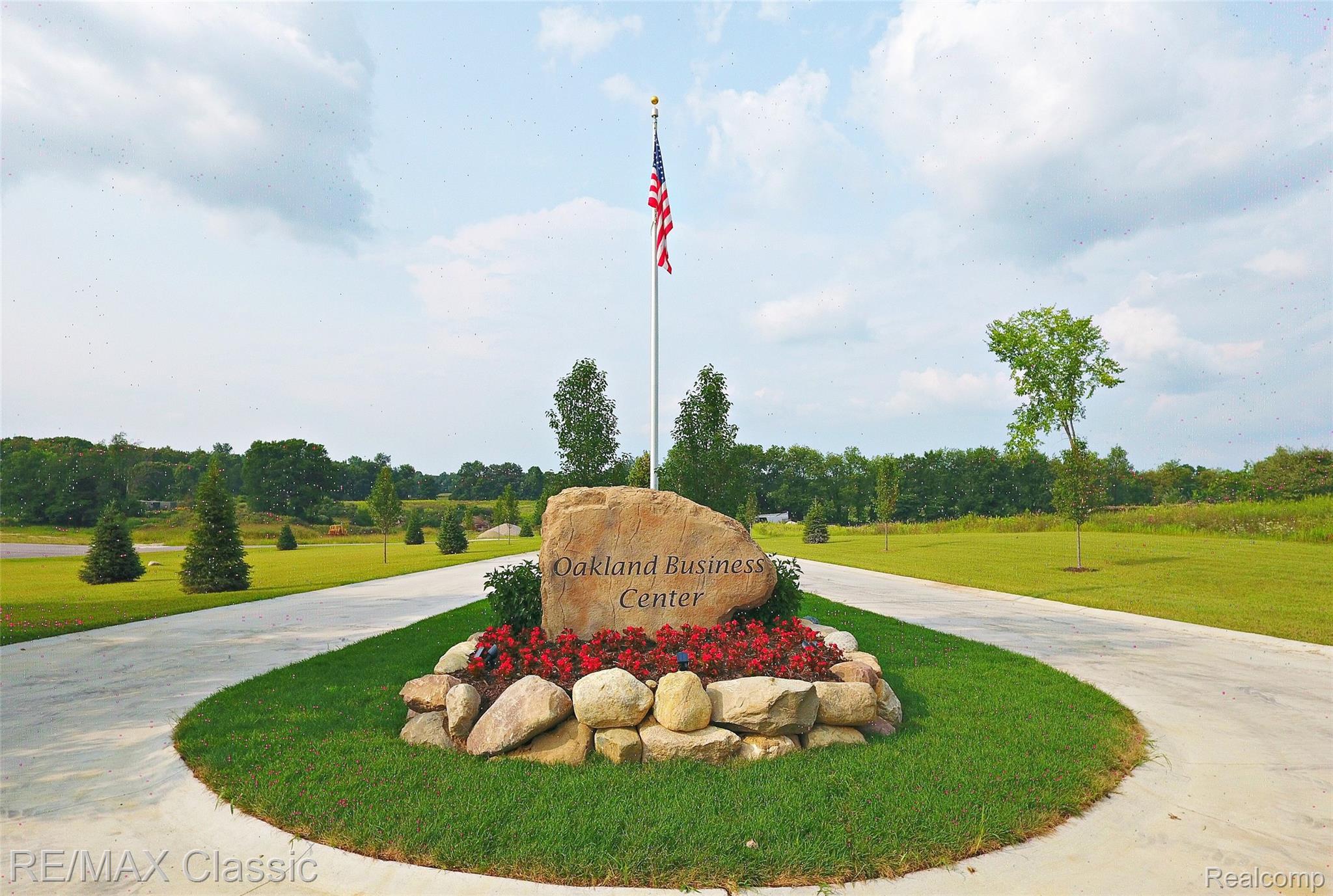 1303 Enterprise Drive Property Photo 3