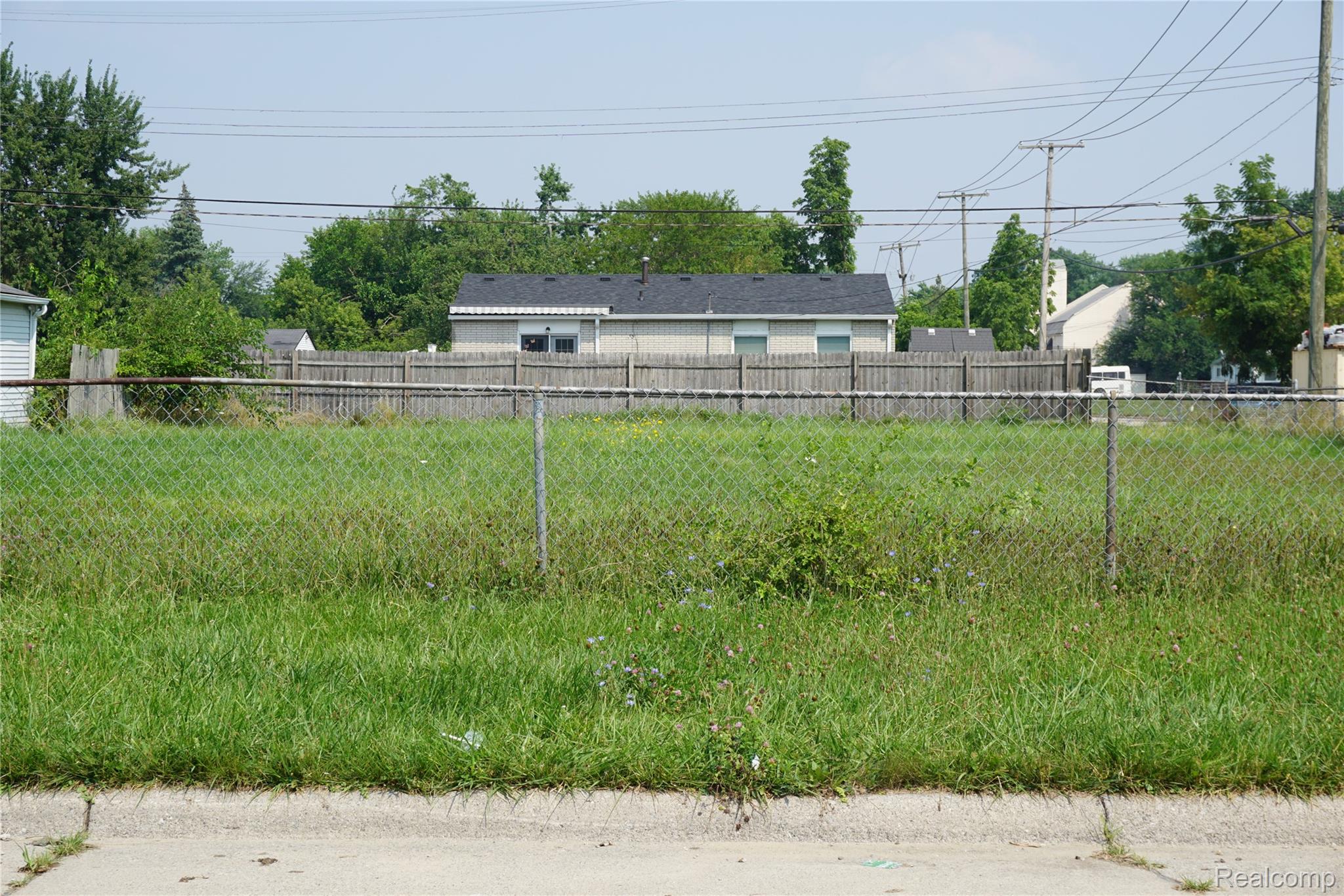 Vacant Spruce Street Property Photo 2