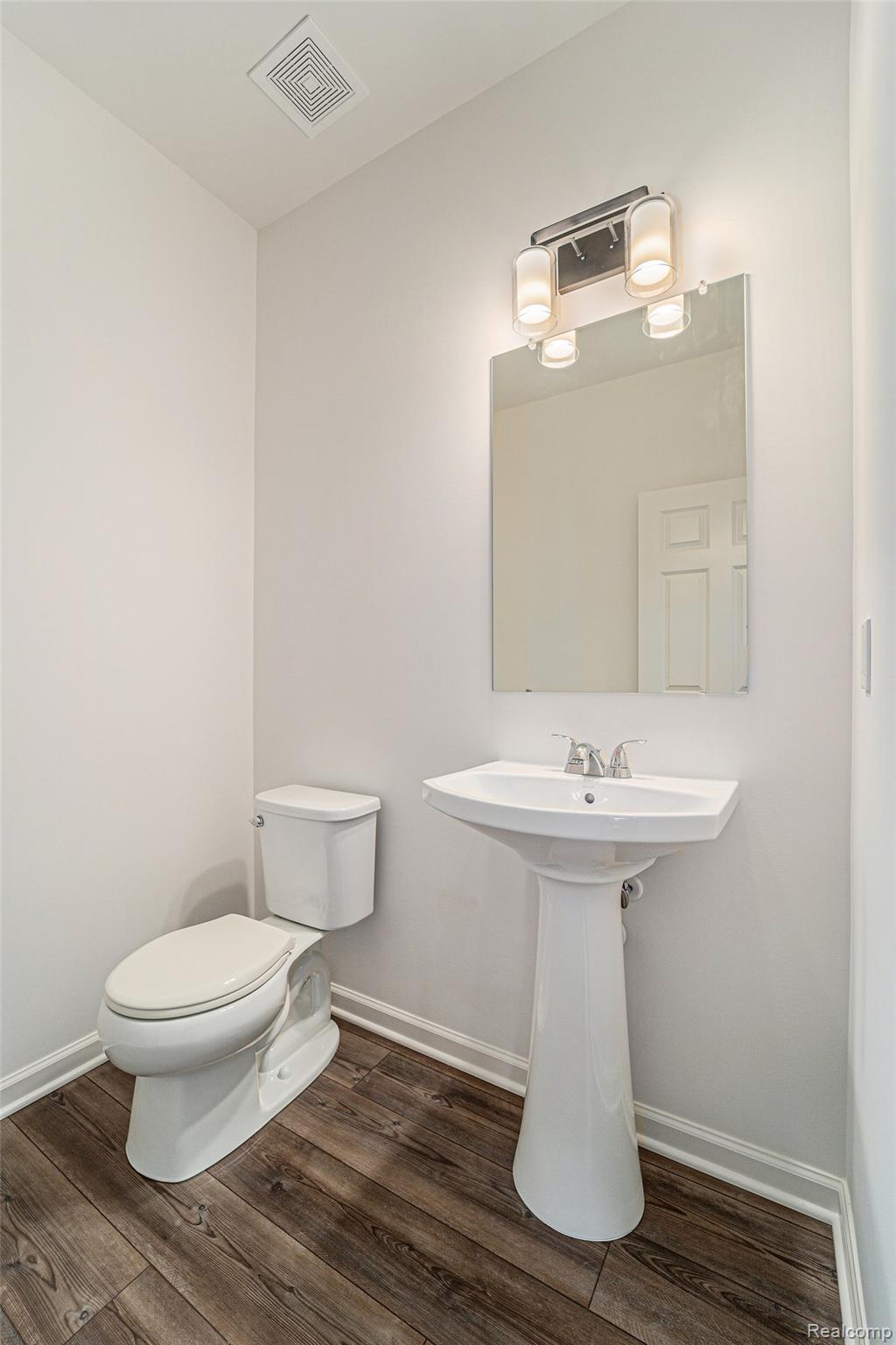 71714 Hidden River Drive Property Photo 14