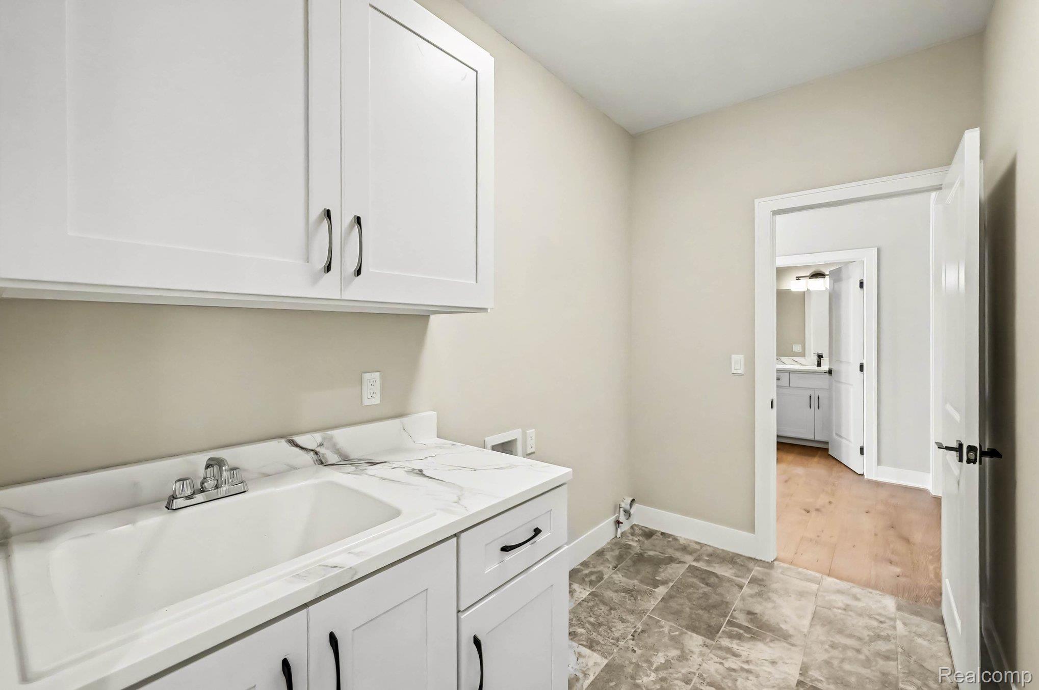 56211 Stone Falcon Drive Property Photo 26