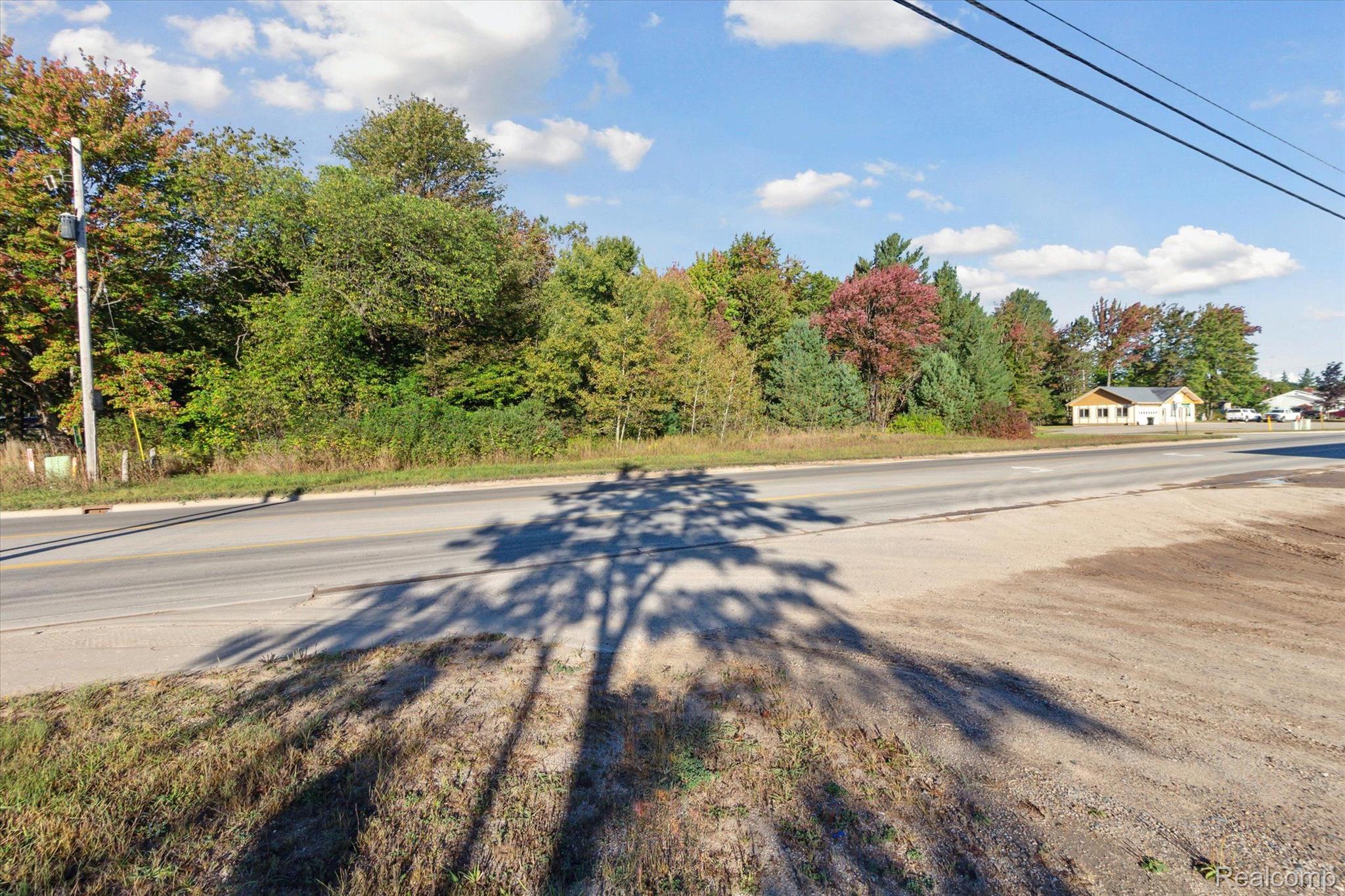 1043 Noirot Street Property Photo 3