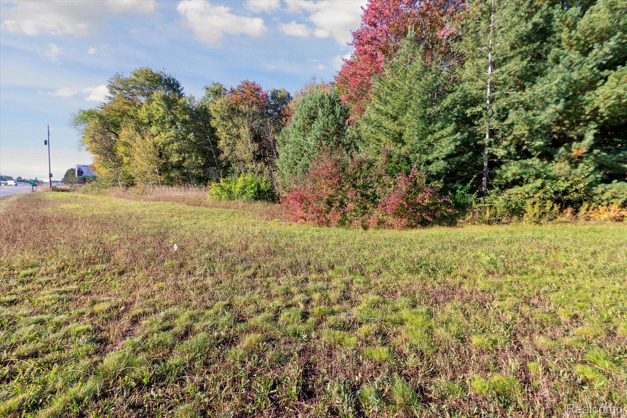 1043 Noirot Street Property Photo 8