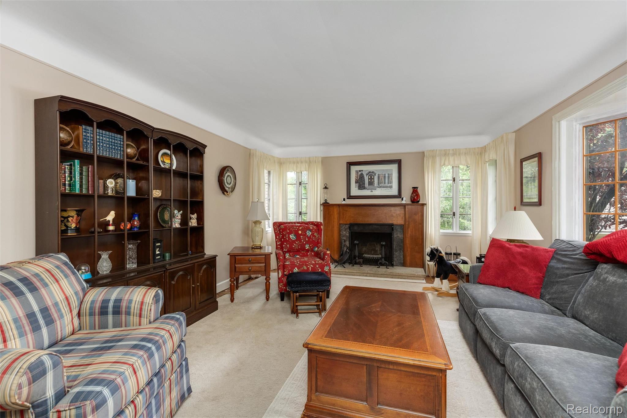 21071 Thorofare Road Property Photo 6