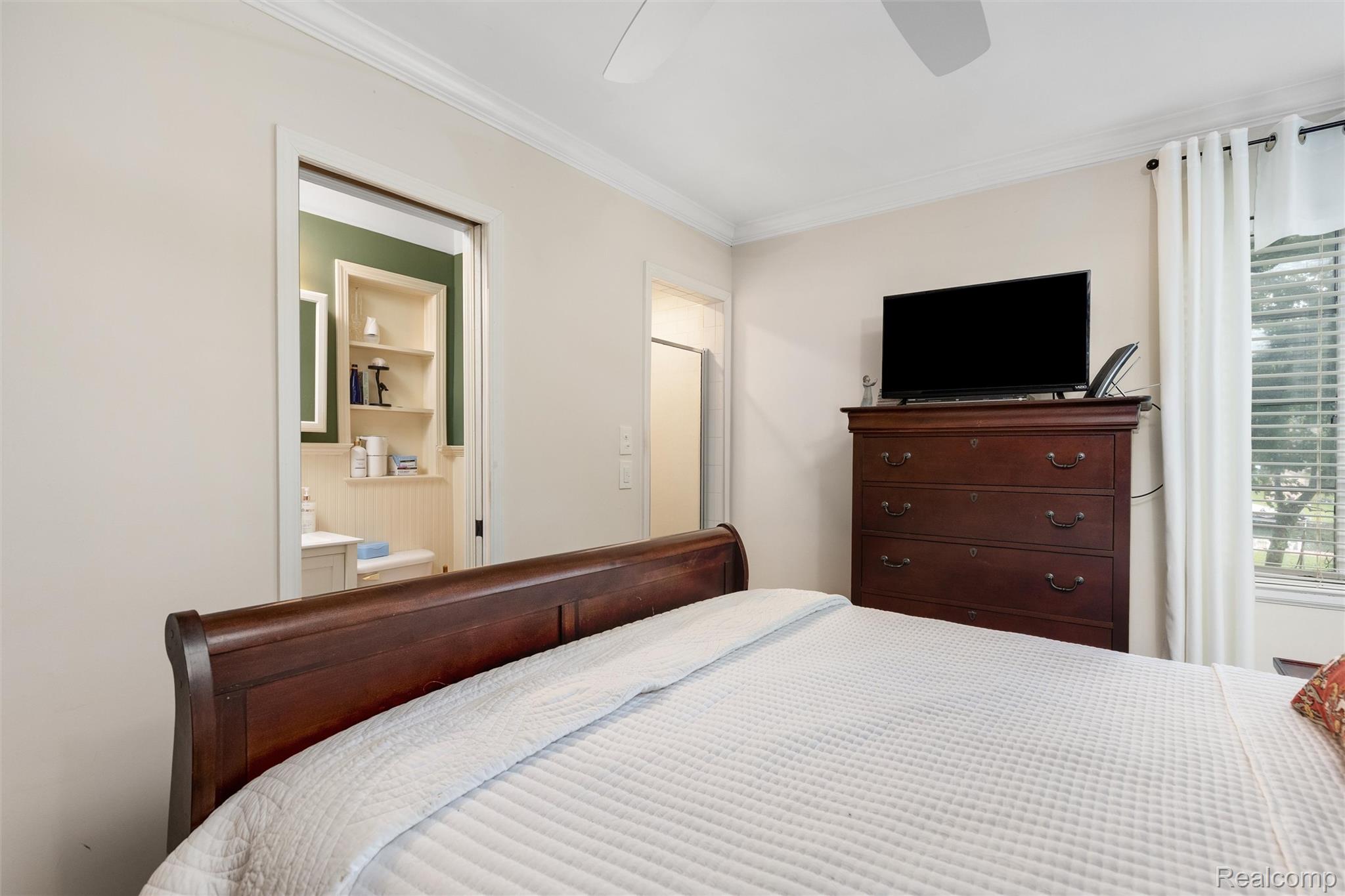 21071 Thorofare Road Property Photo 8