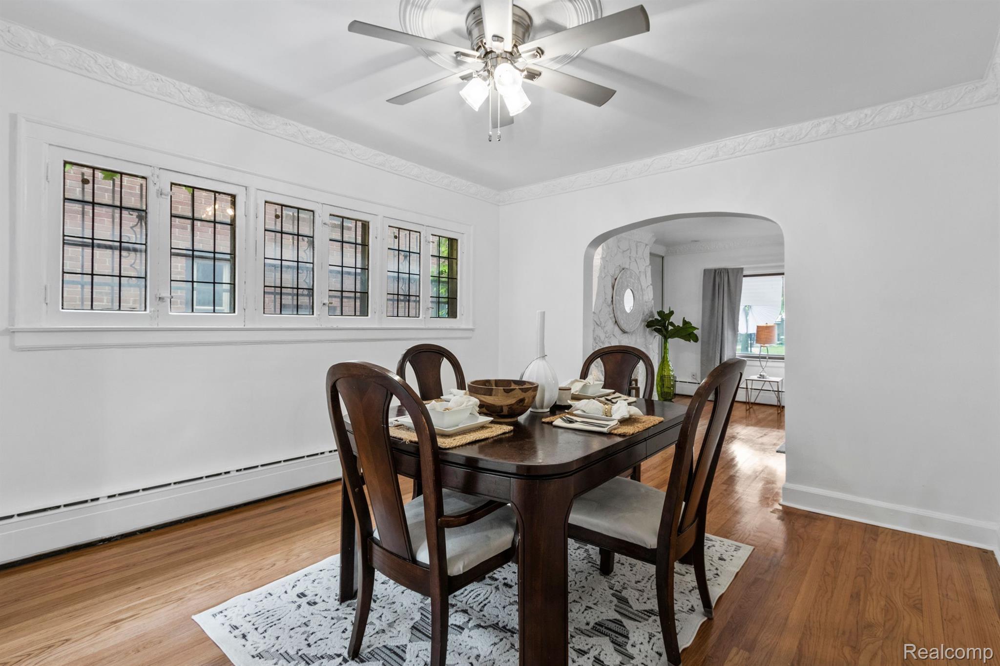 18030 Santa Barbara Drive Property Photo 9