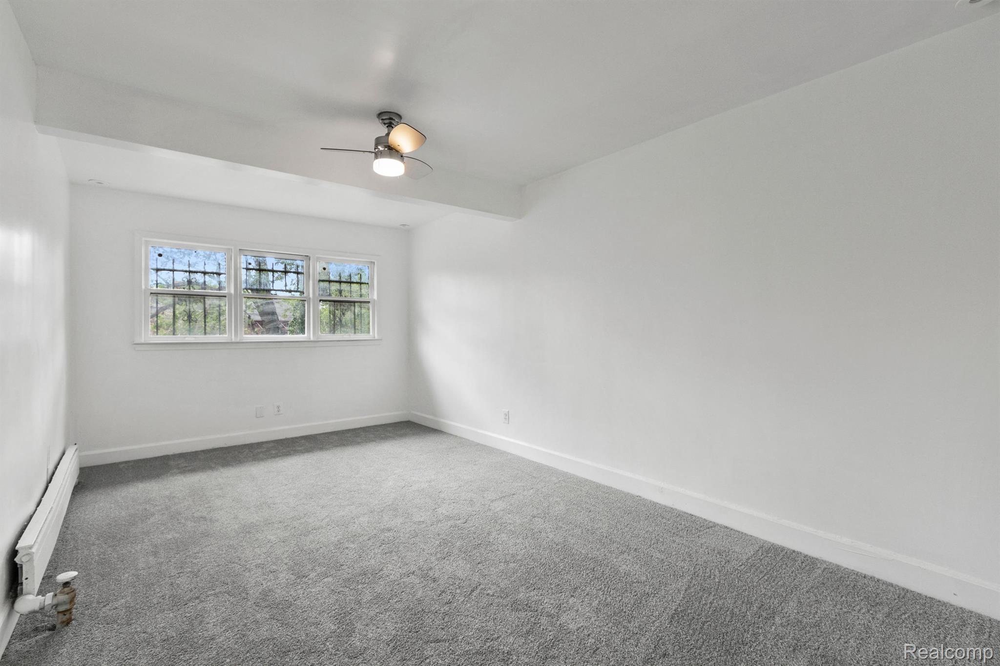18030 Santa Barbara Drive Property Photo 18