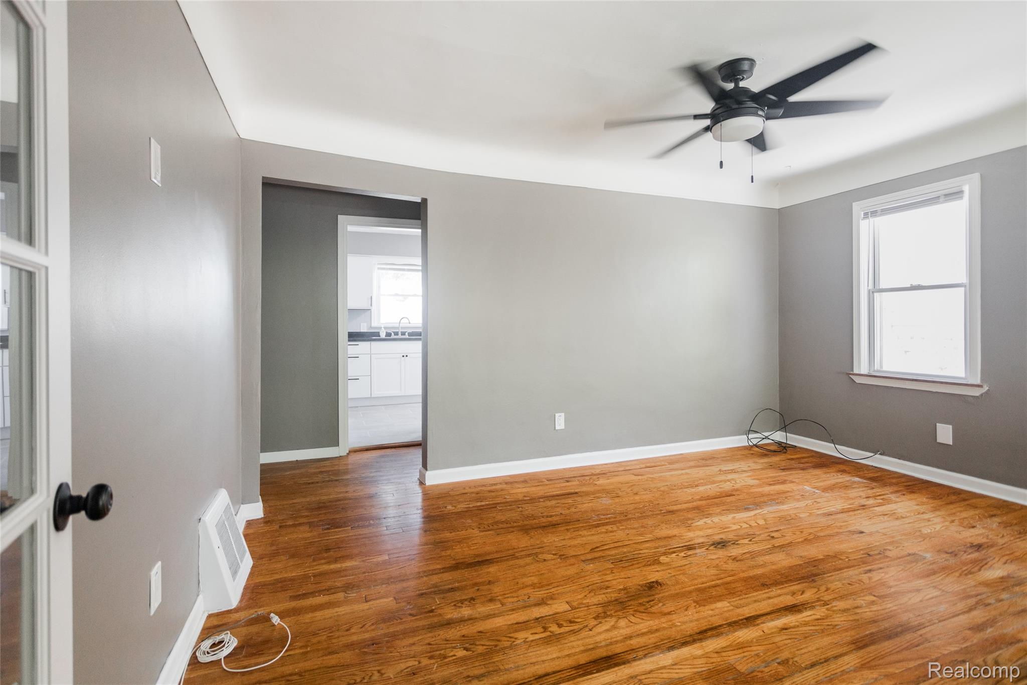 17214 Hanna Street Property Photo 8