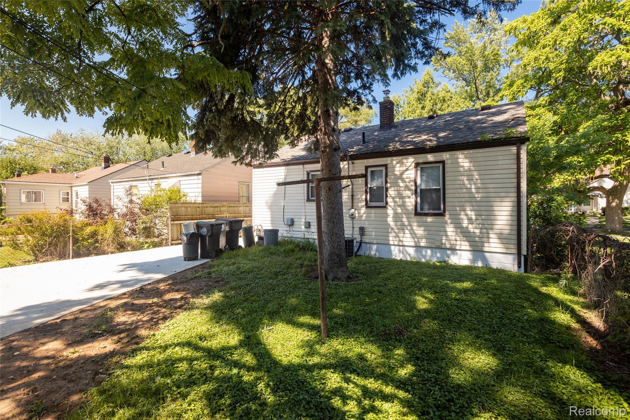 17214 Hanna Street Property Photo 12