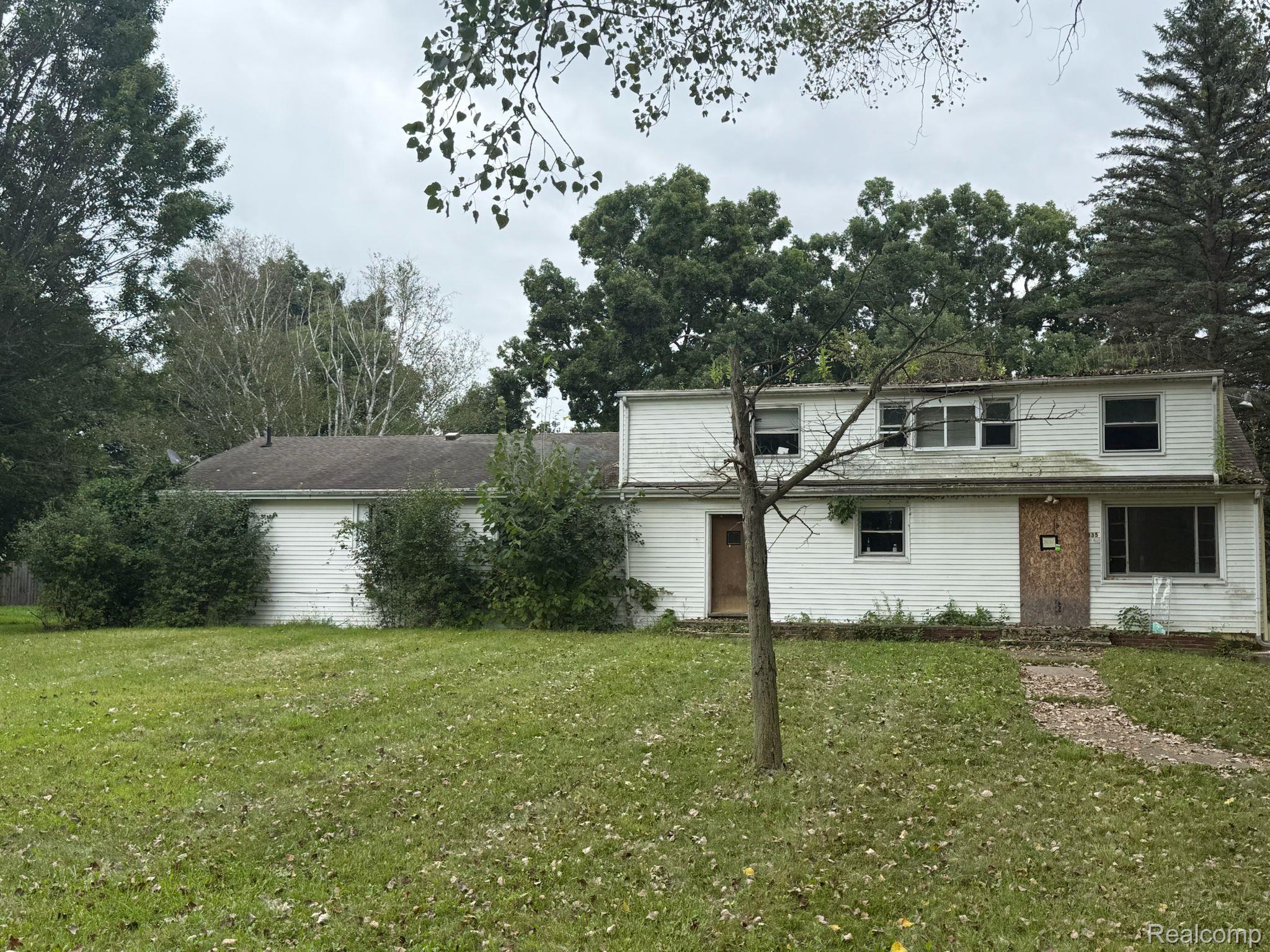 3335 Clinton Way Road Property Photo 1