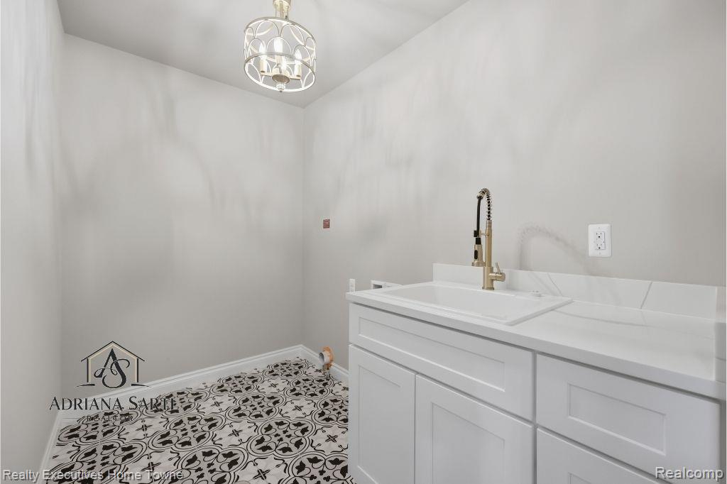 11982 Encore Court Property Photo 29