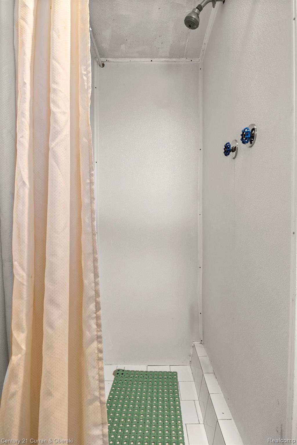 11920 Telegraph Road Property Photo 40