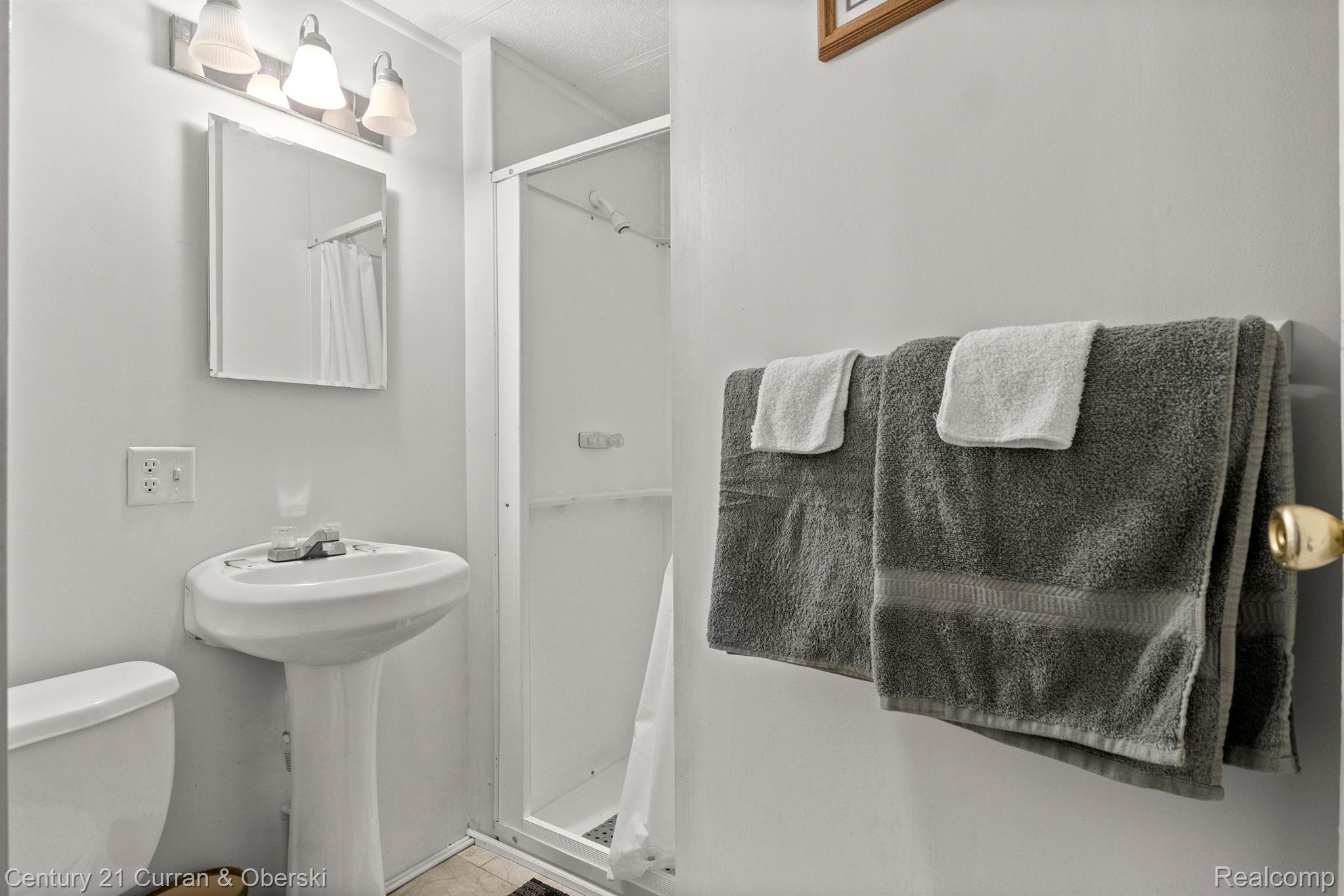 11920 Telegraph Road Property Photo 45