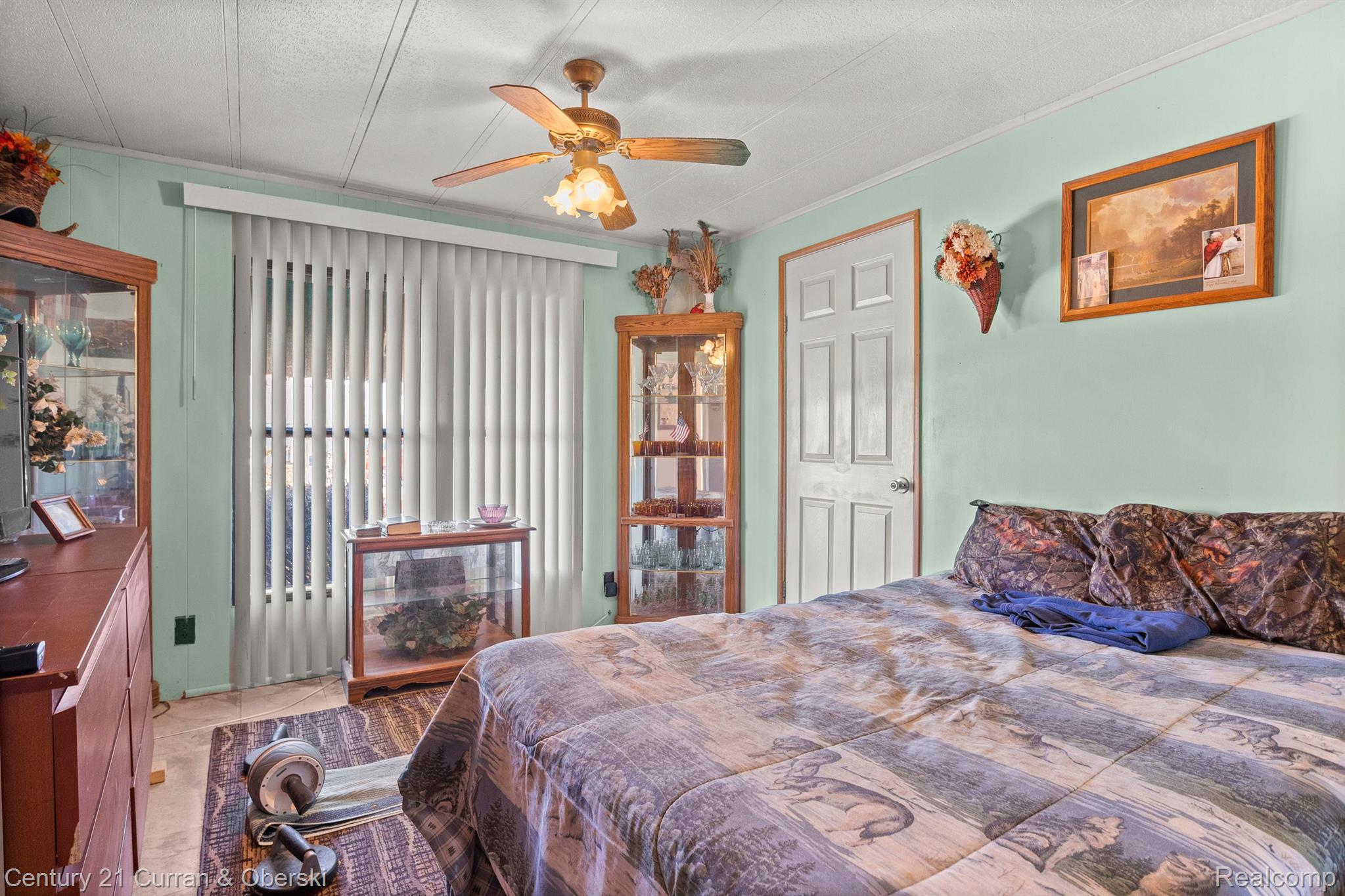 11920 Telegraph Road Property Photo 47