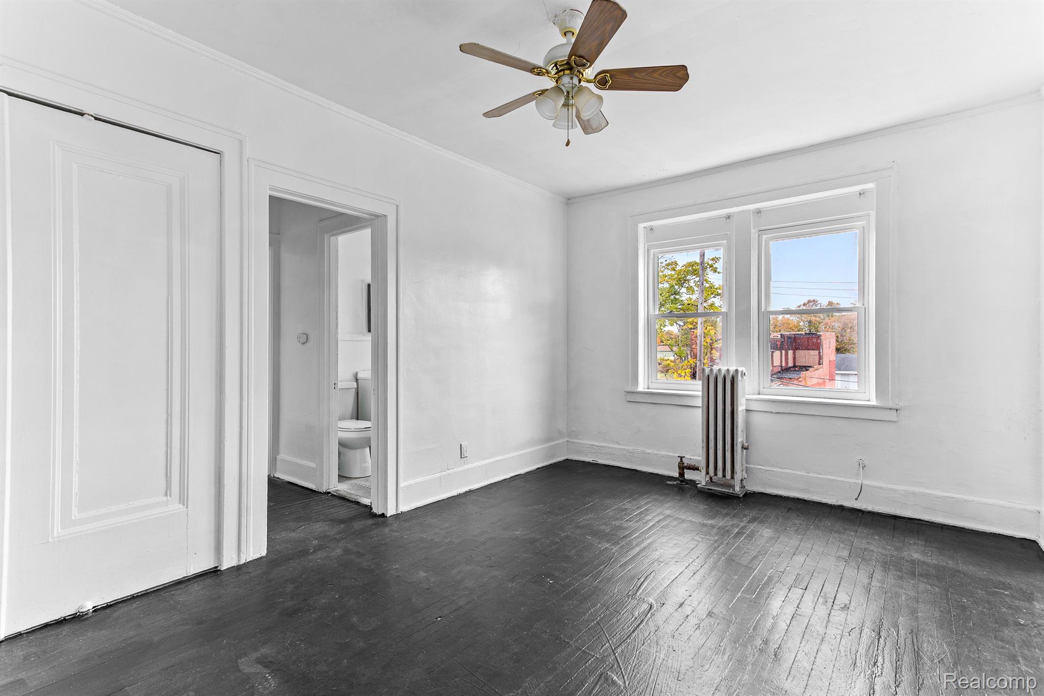 3550 Montclair Street Property Photo 49