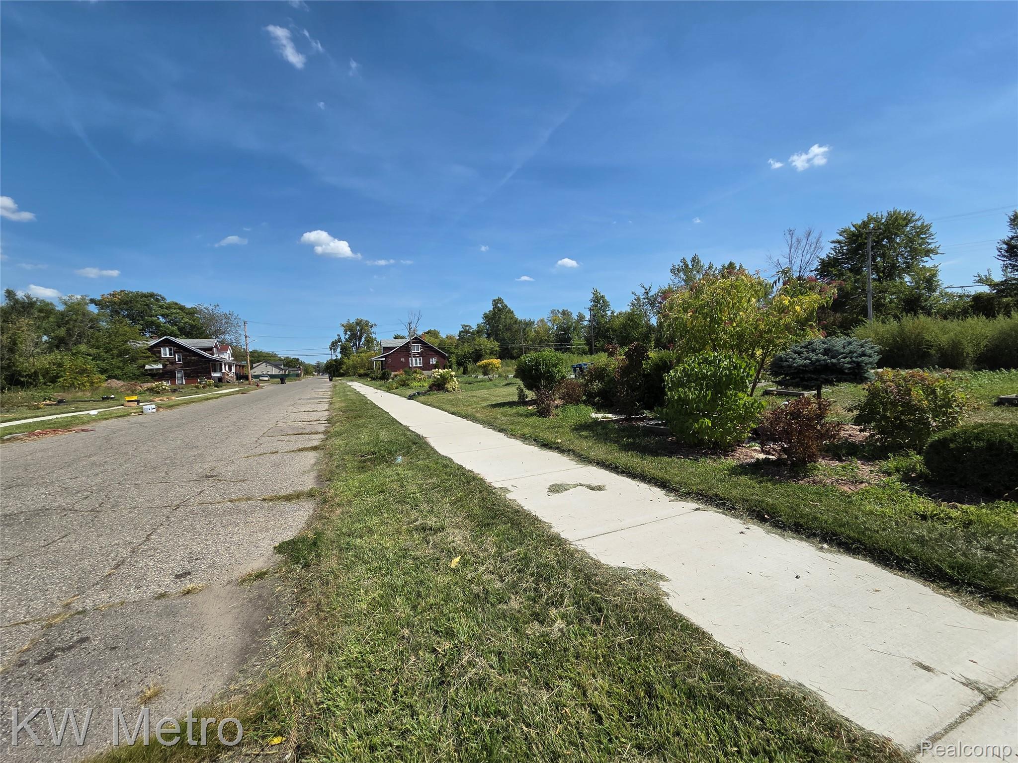 14166 Mayfield Street Property Photo 3
