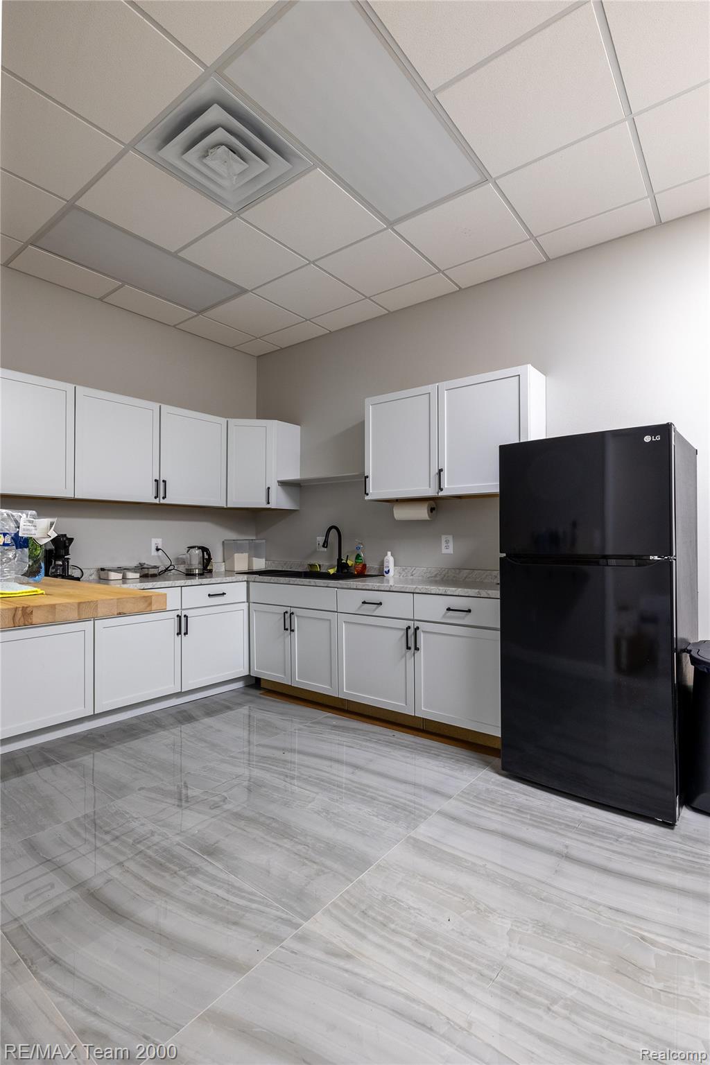 35211 Ford Road Property Photo 13