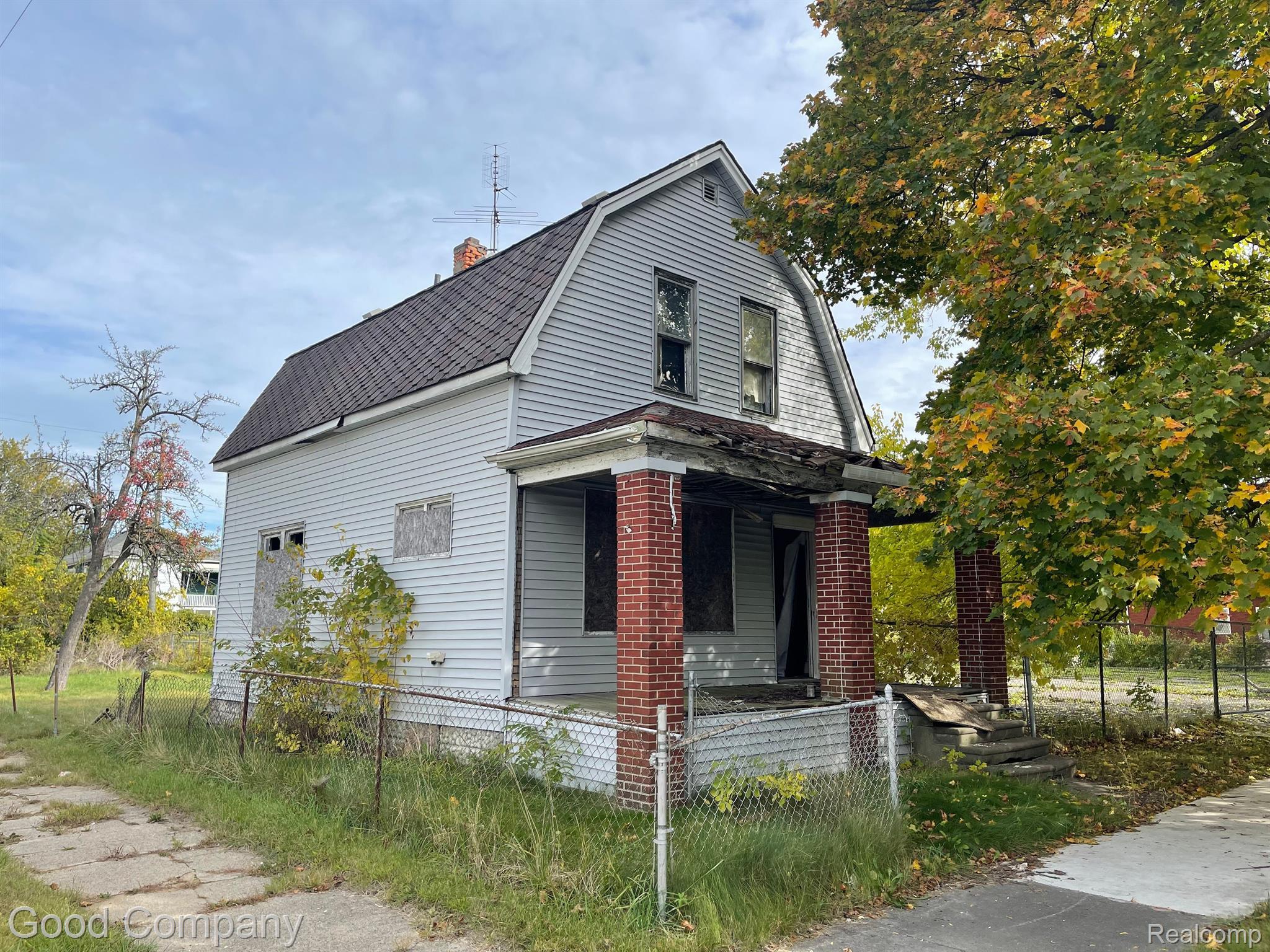 4280 Hurlbut Street Property Photo 1