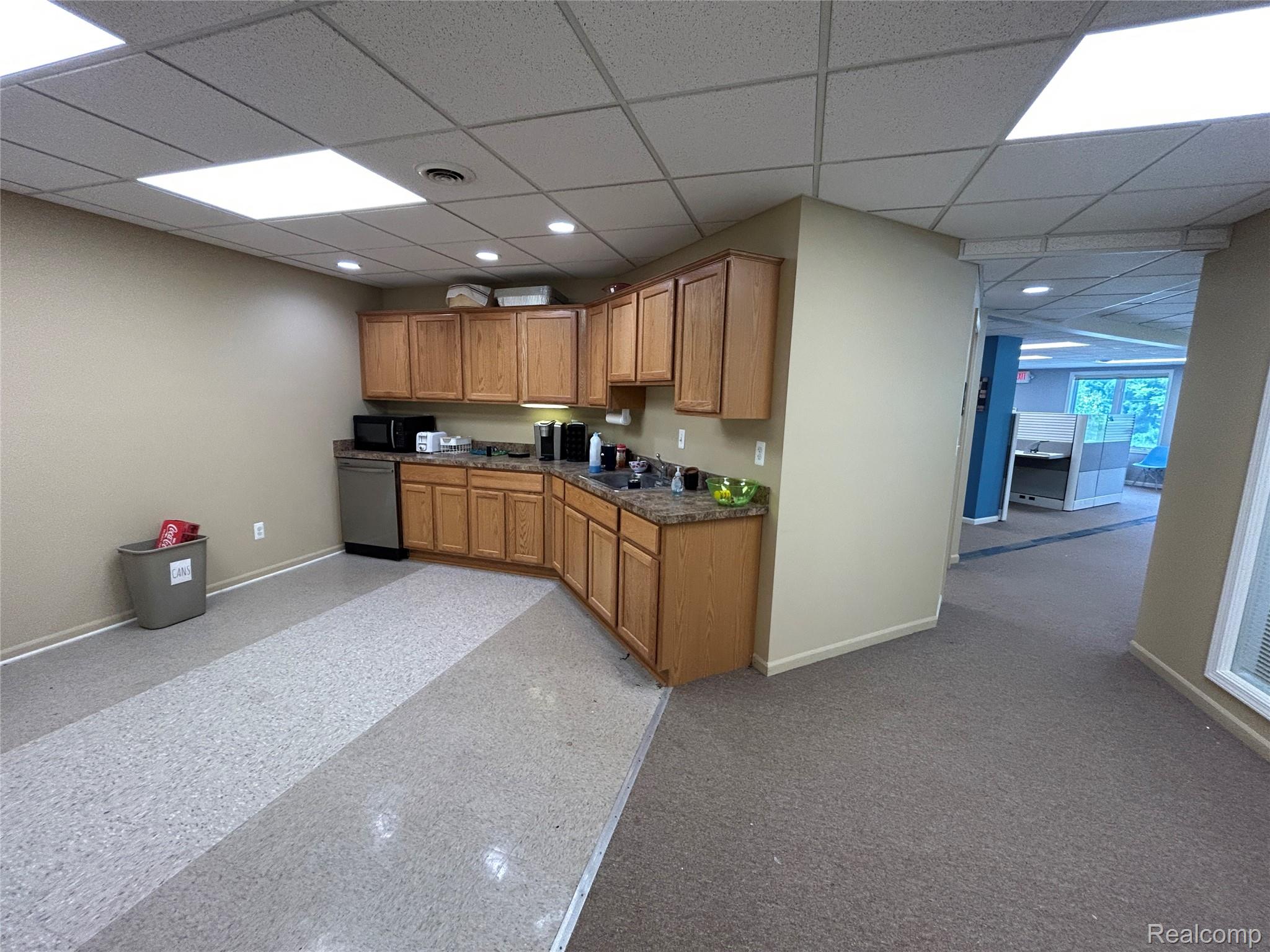 15045 Dixie Hwy B Property Photo 7