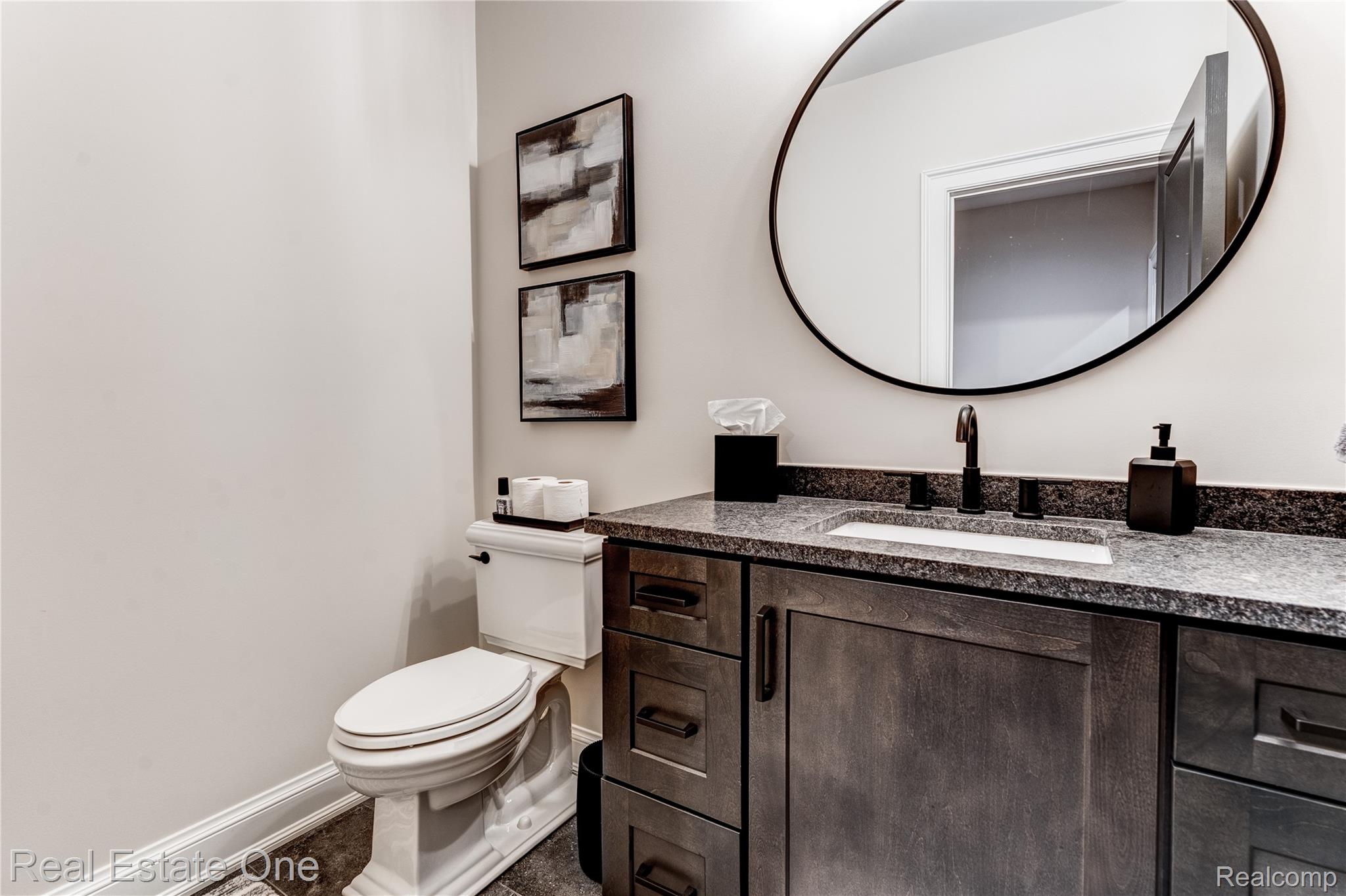 3370 Bloomcrest Drive Property Photo 49