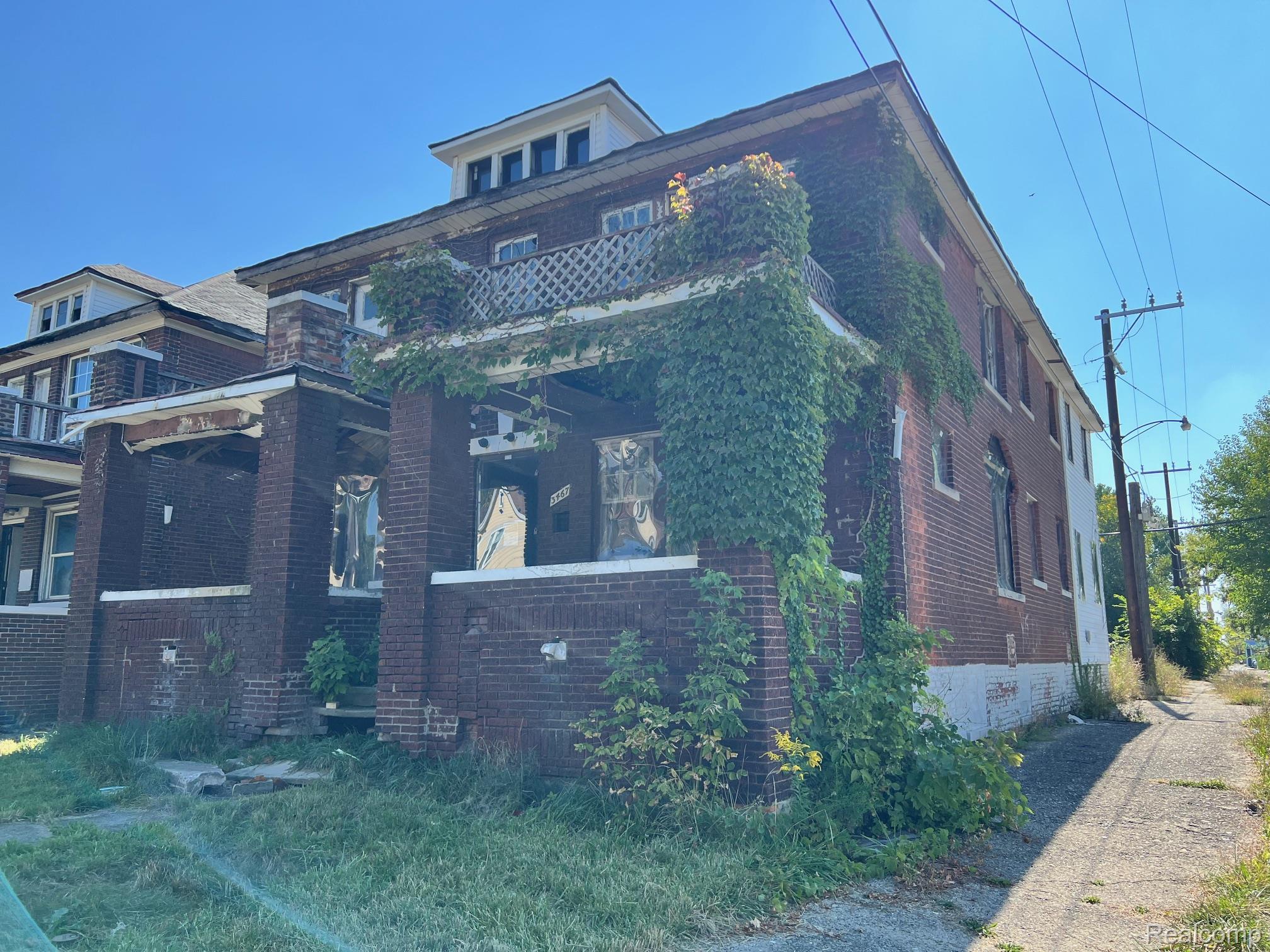 3465 Wager Street Property Photo 1