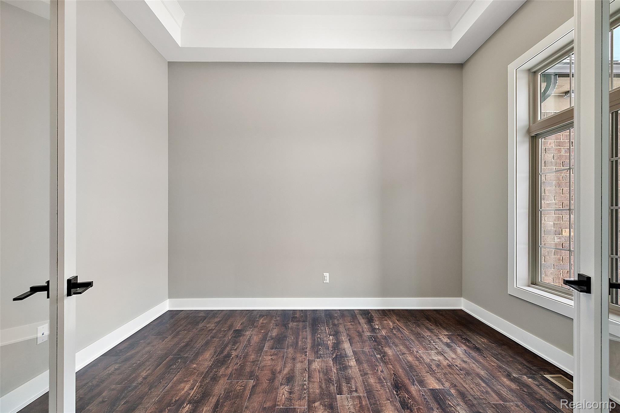 1 Pinery Court Property Photo 10