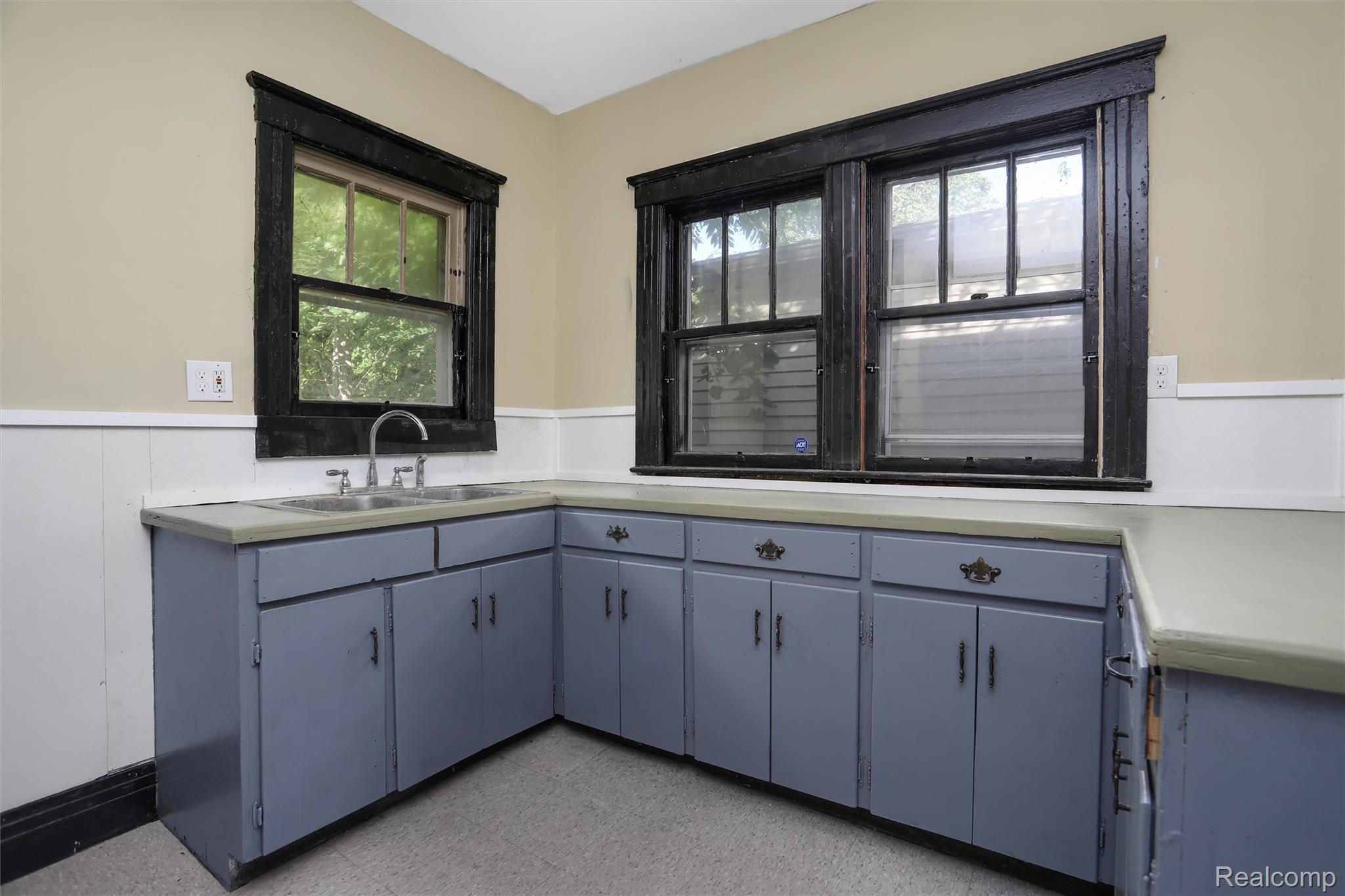 28 Salliotte Road Property Photo 12