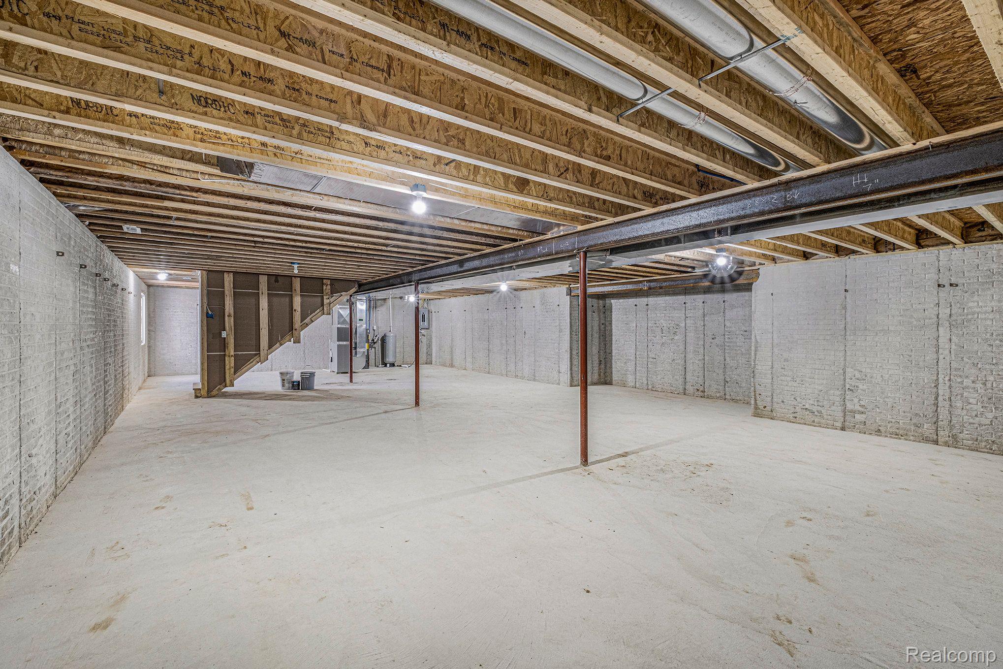 2417 Eugene Street Property Photo 18