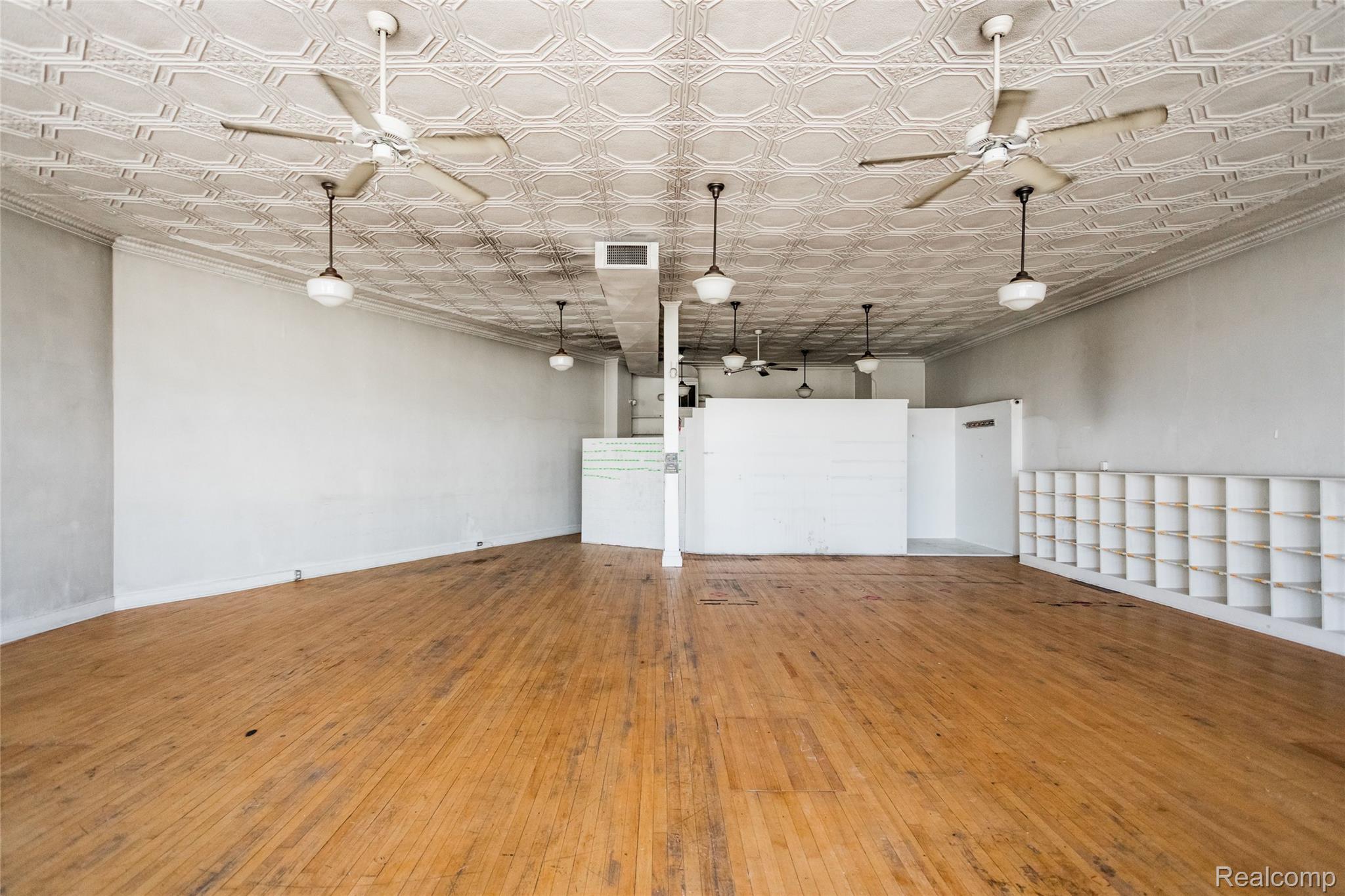 1480 Gratiot Avenue Property Photo 4