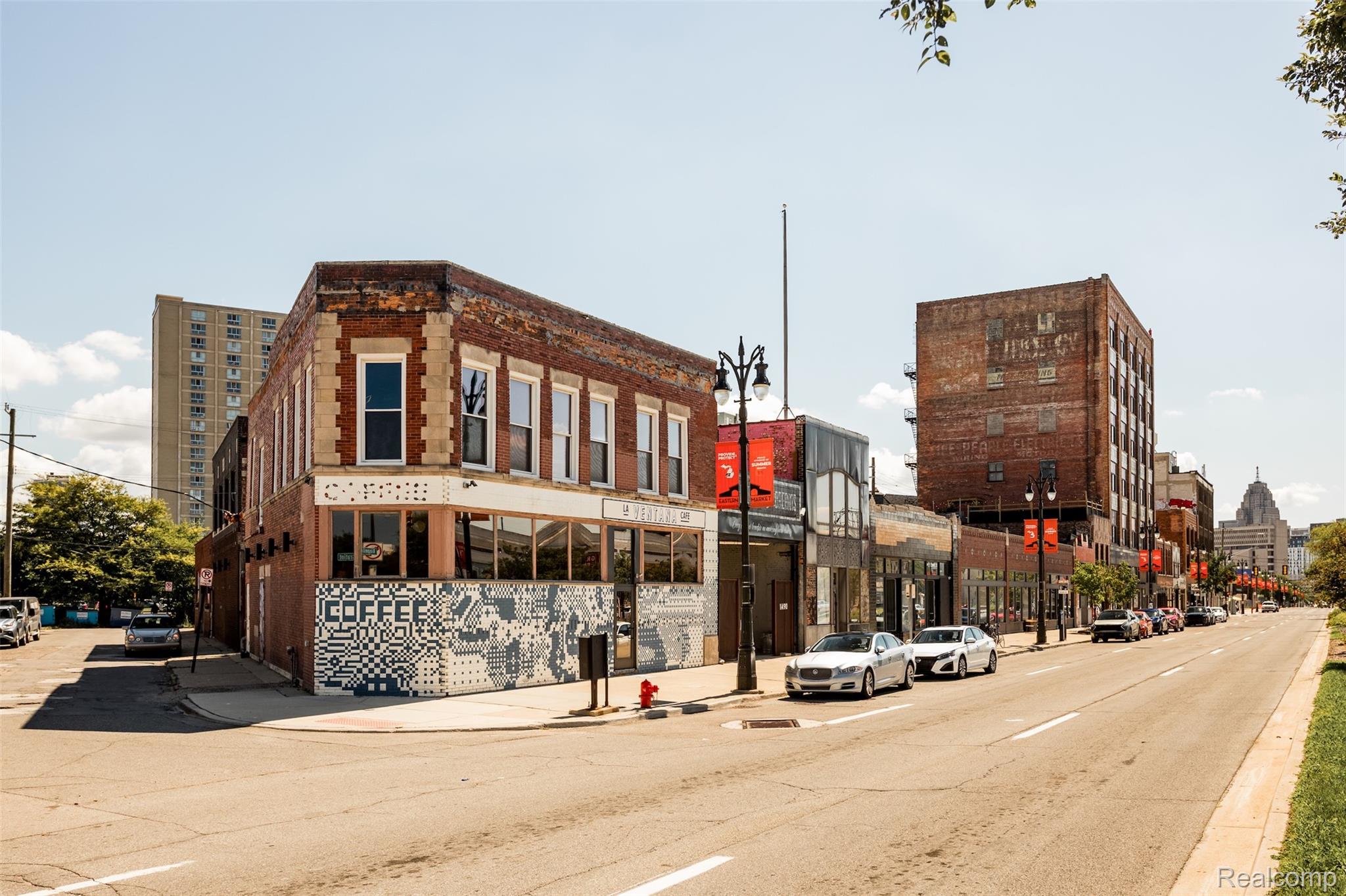 1494 Gratiot Avenue Property Photo 2