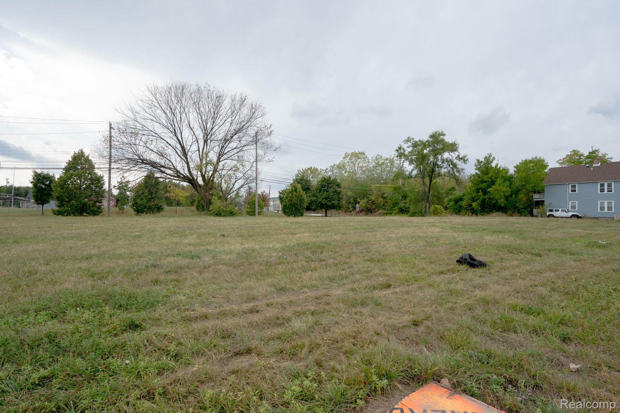 9838 Hindle Street Property Photo 3