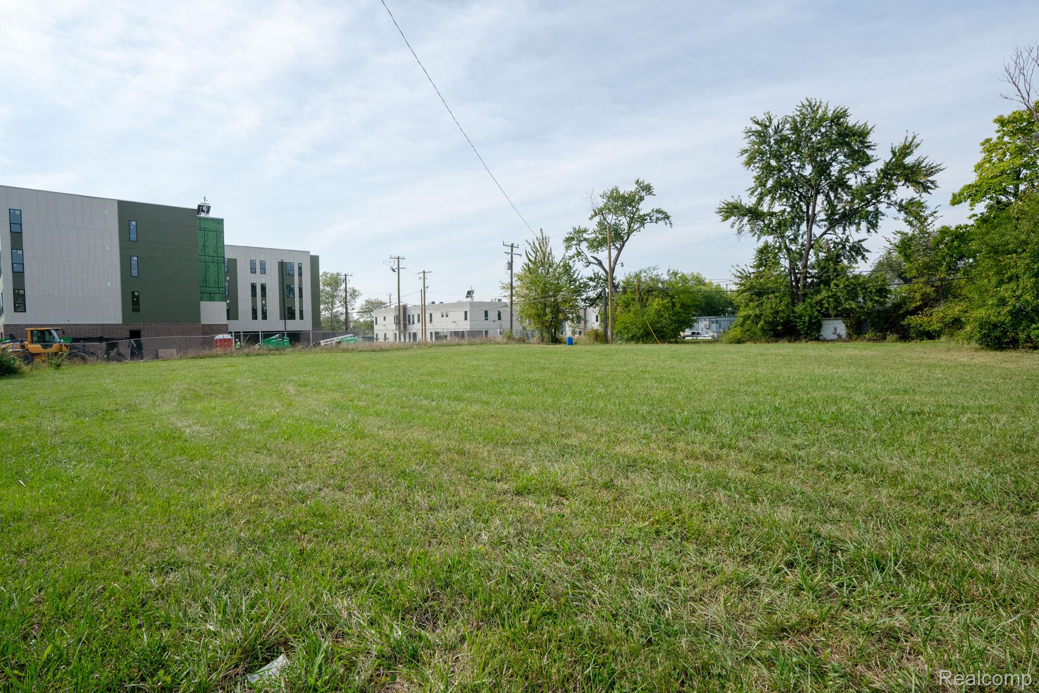 3371 14th Street Property Photo 5