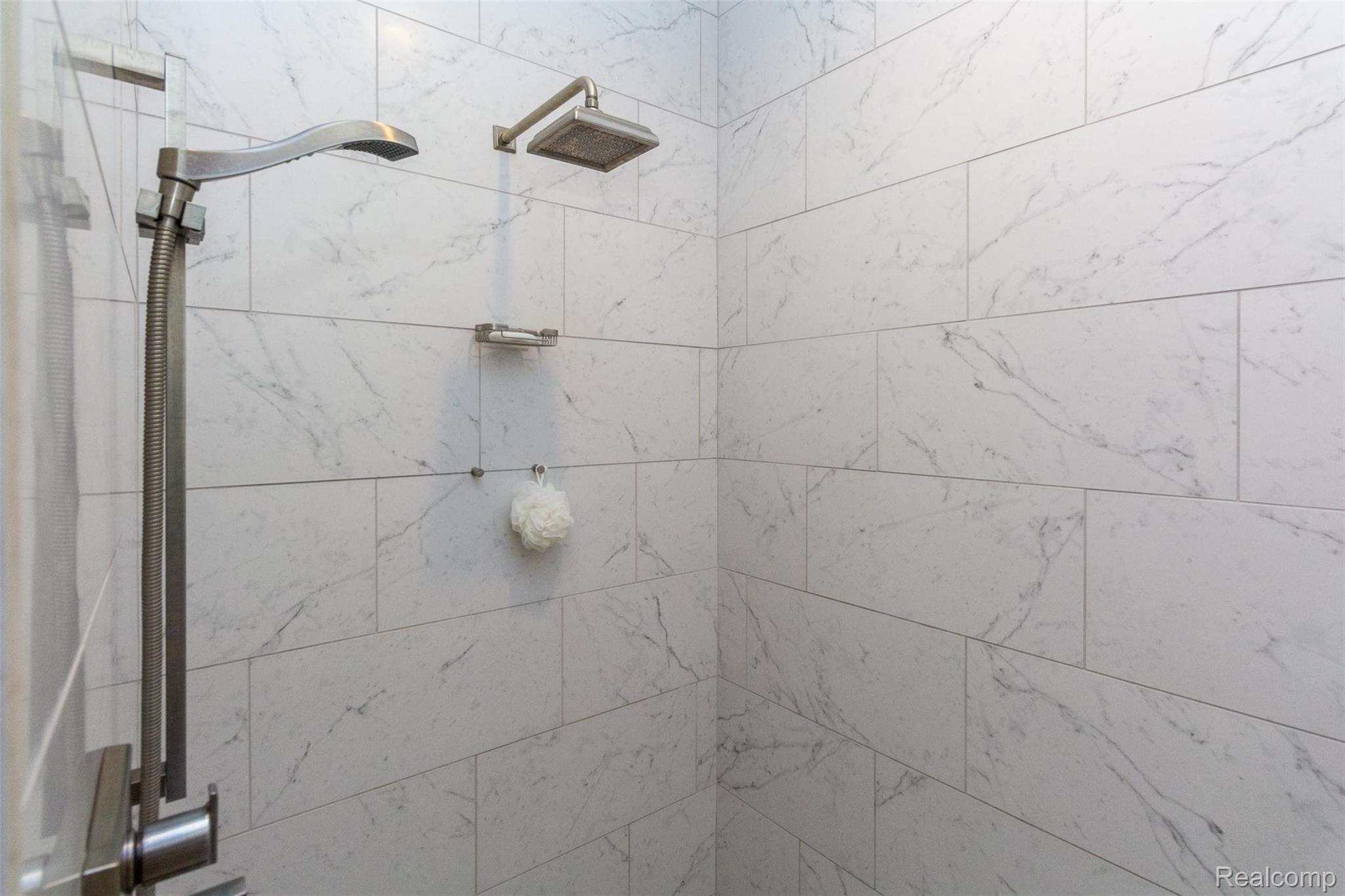 302 Tanview Drive Property Photo 49