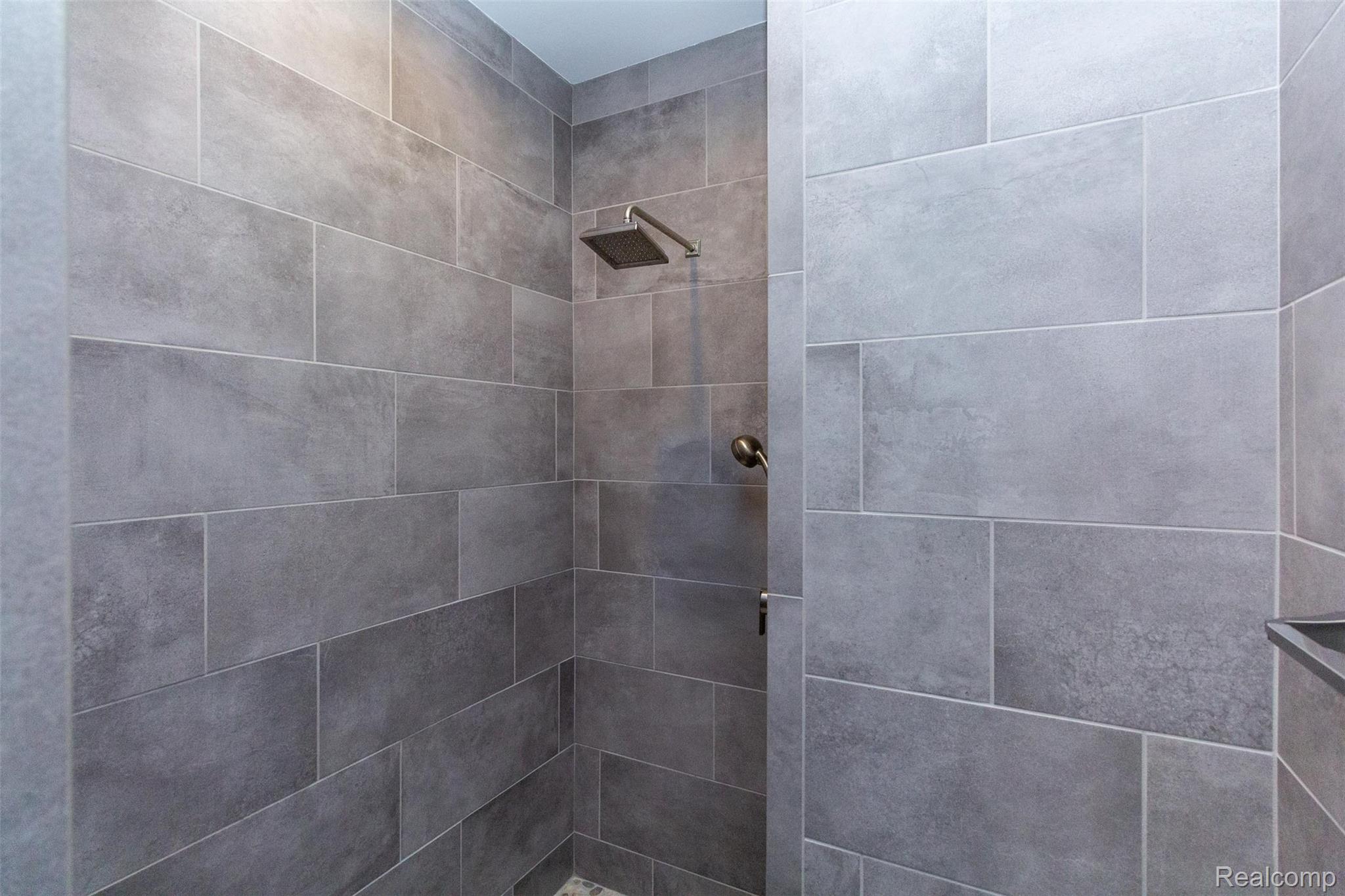 302 Tanview Drive Property Photo 61