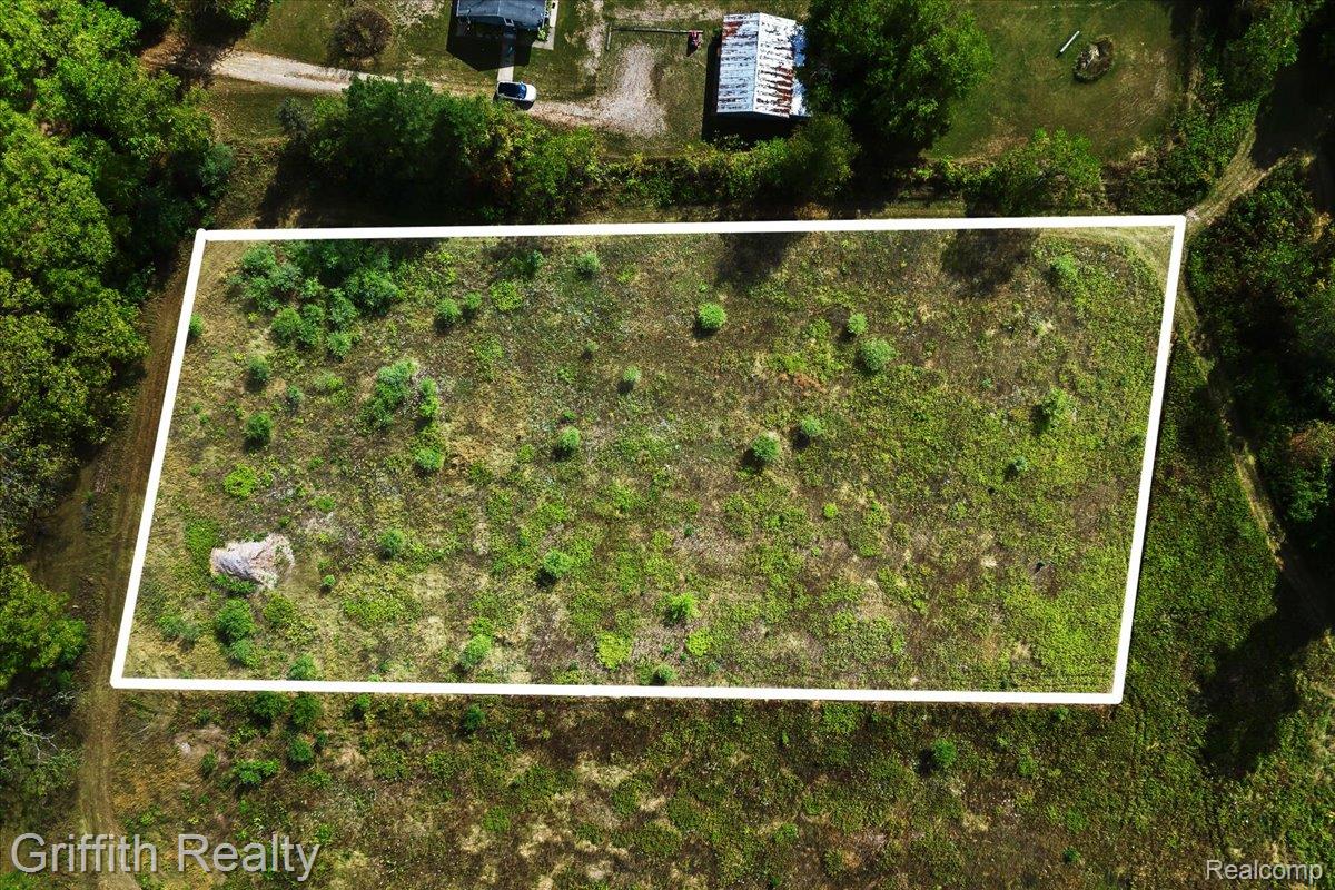 9800 Beeman Road Property Photo 5