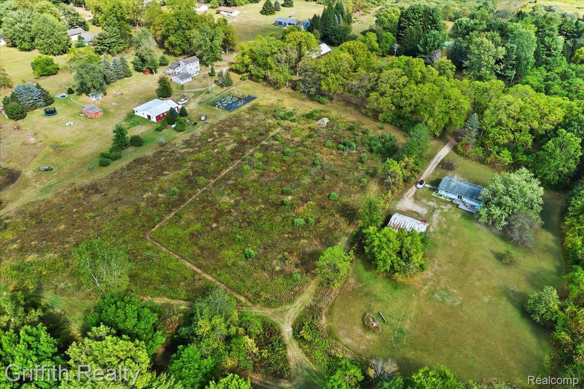 9800 Beeman Road Property Photo 14