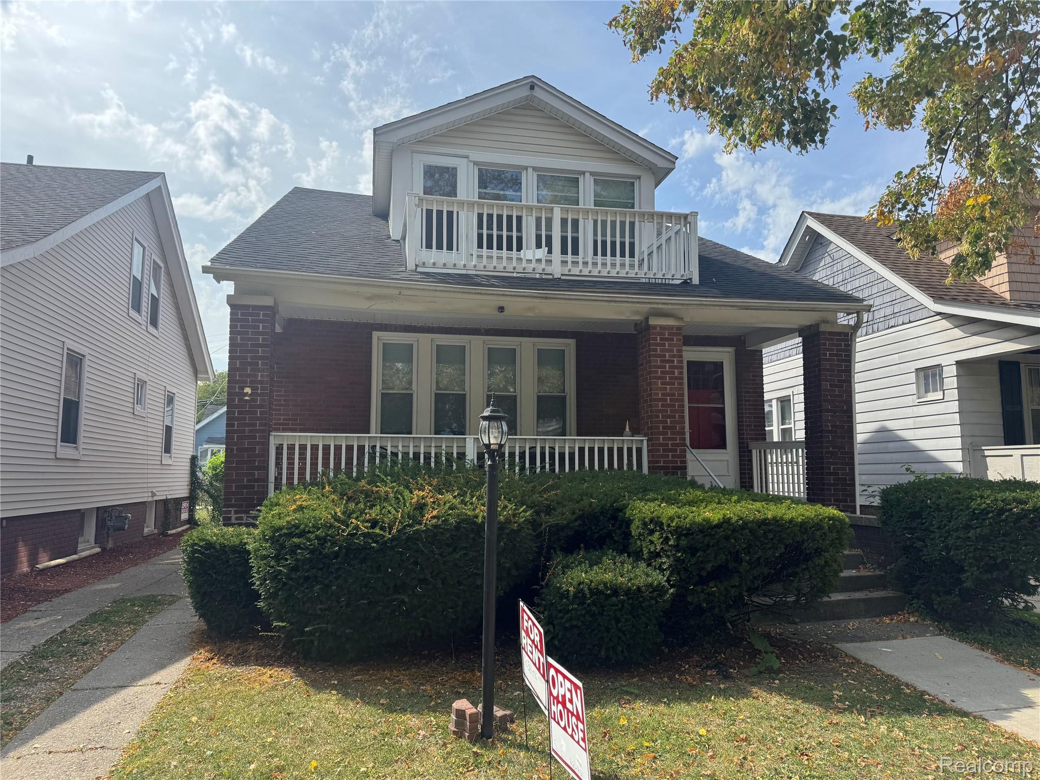 1465 Maryland Street Property Photo 1