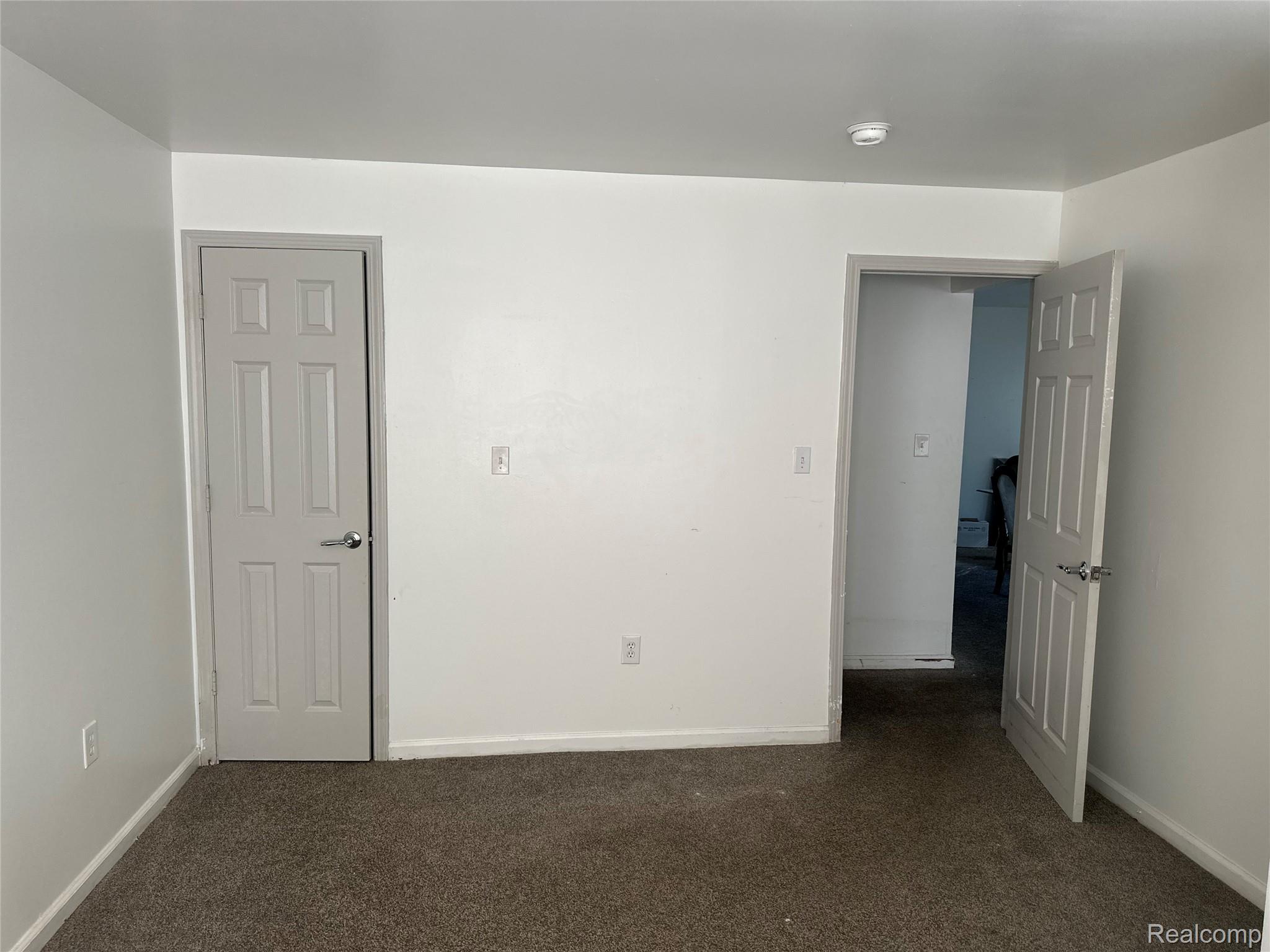2216 Middlebelt Road Property Photo 9