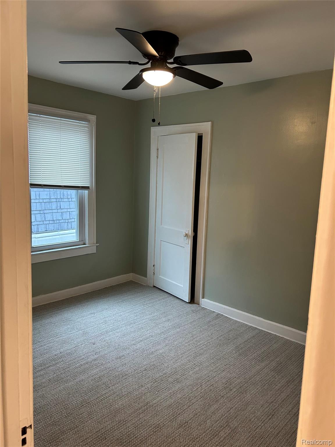1465 Maryland Street Property Photo 23